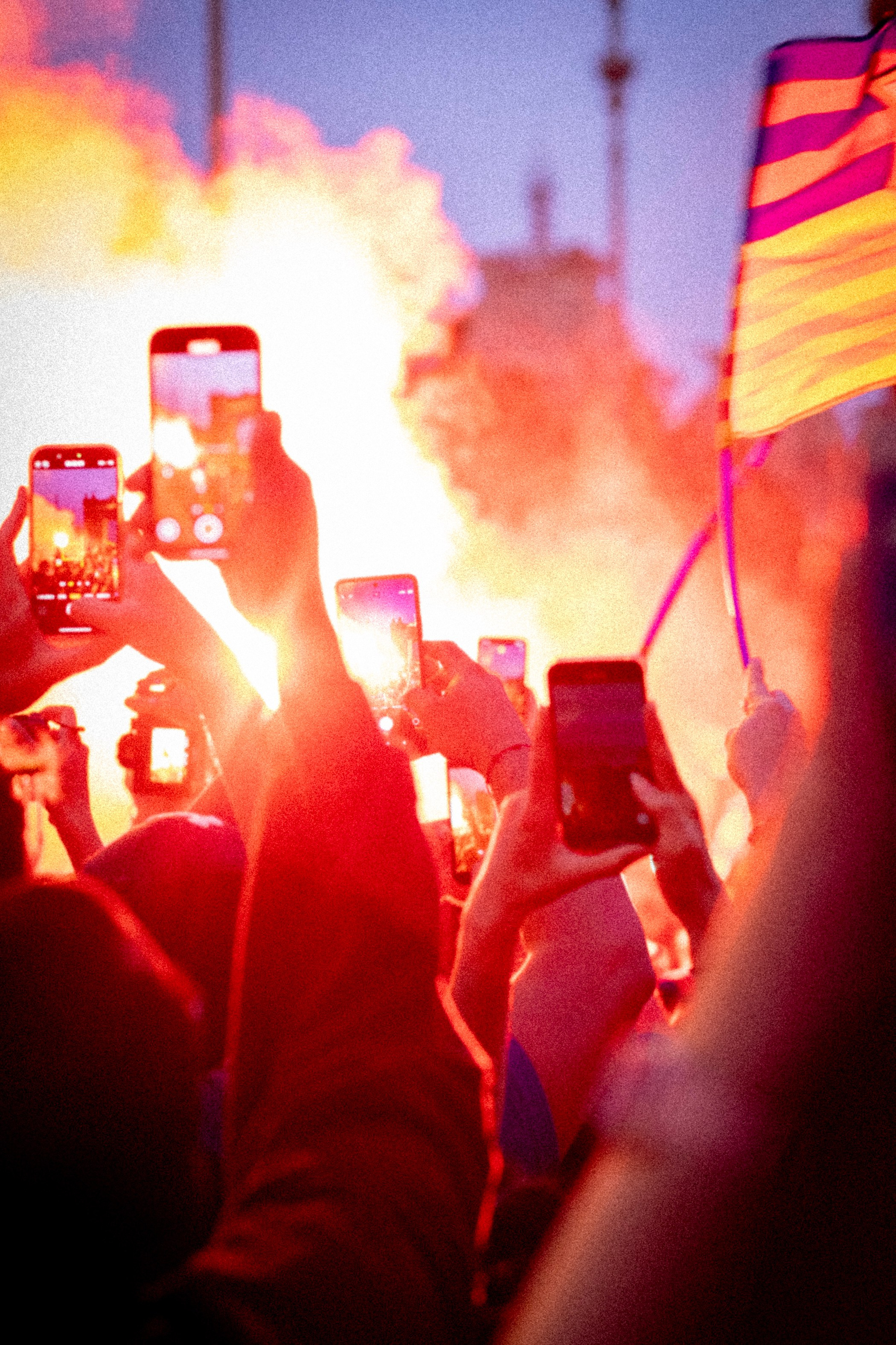 Barcelona '25 / Un dia de partit. BNW Around Photography