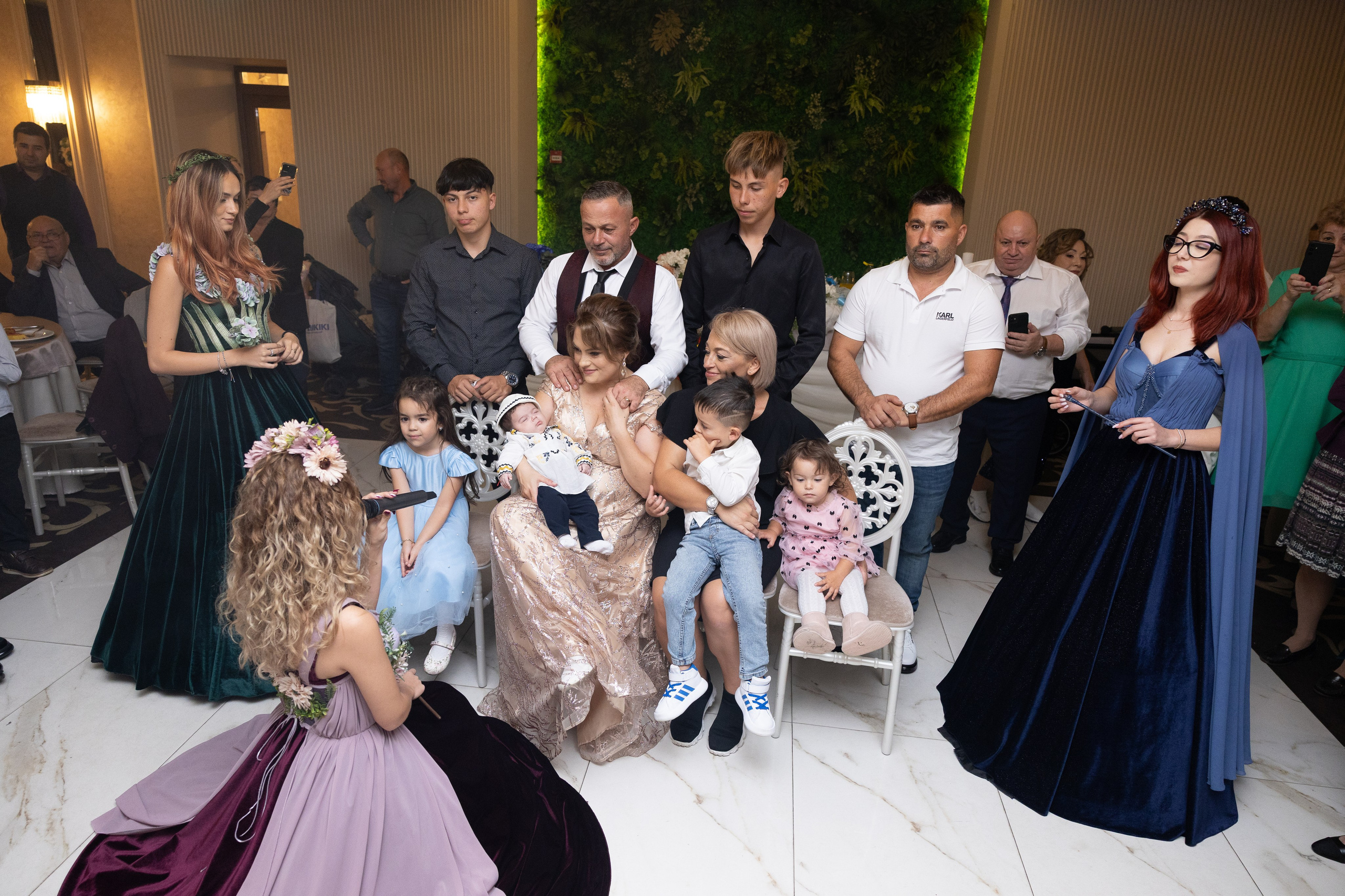 Andrei Sebastian. Moments By Gub