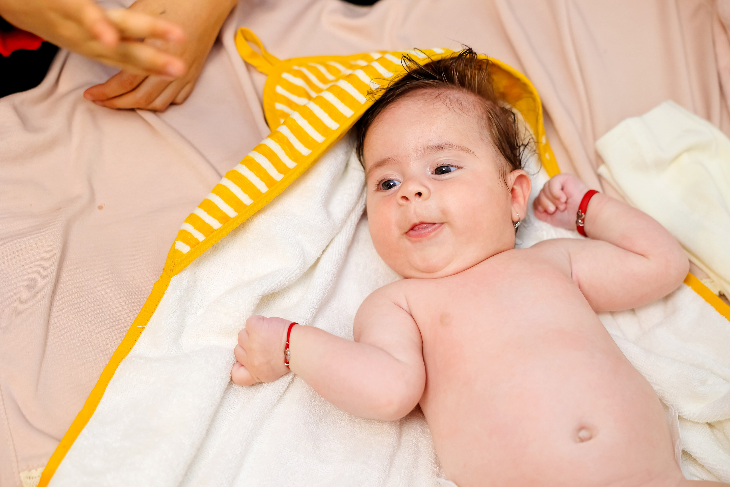 Iris Stefania. Moments By Gub