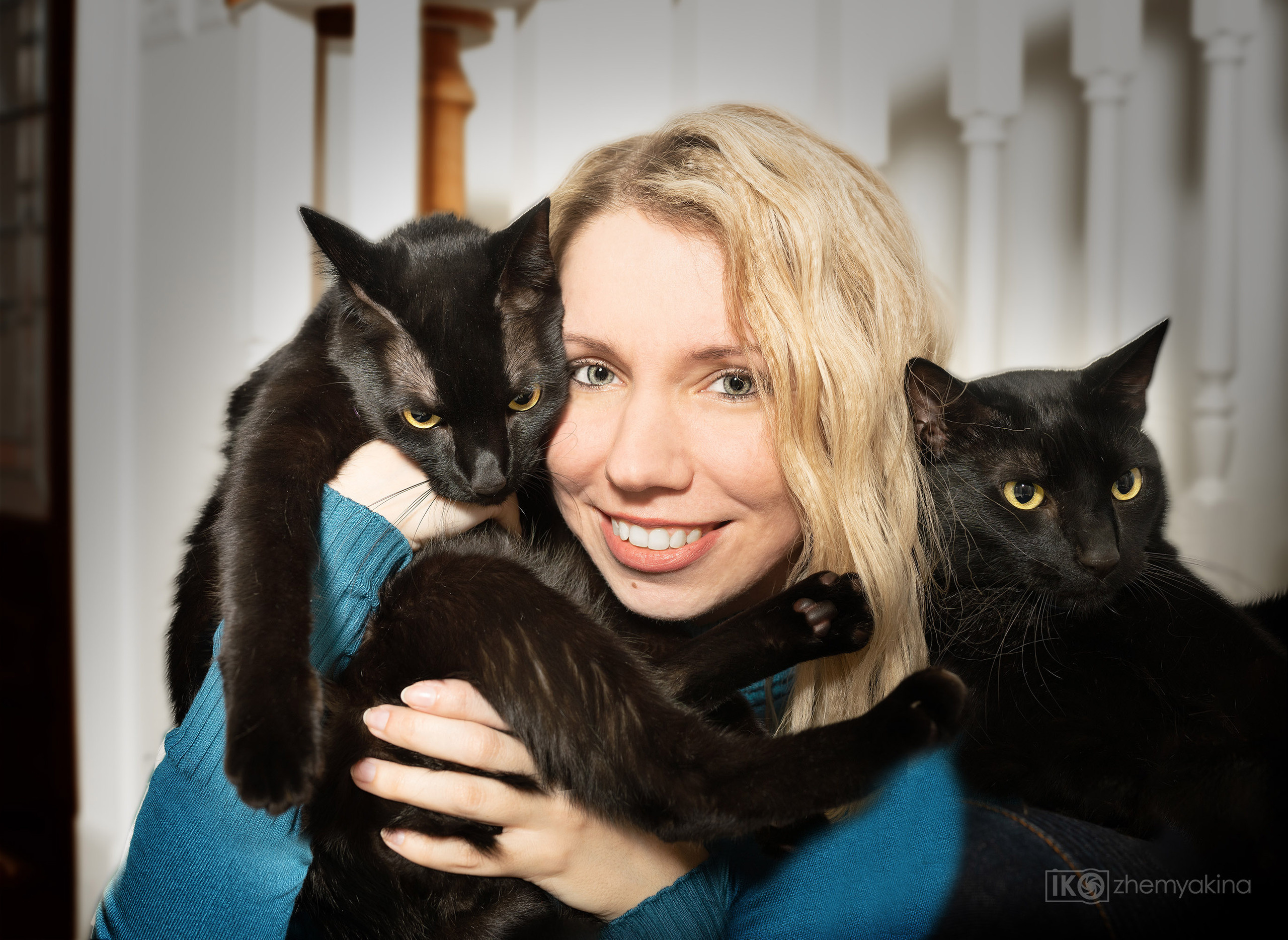New Year’s shoot with two black cats. Photographer Irina Kozhemyakina. Houston