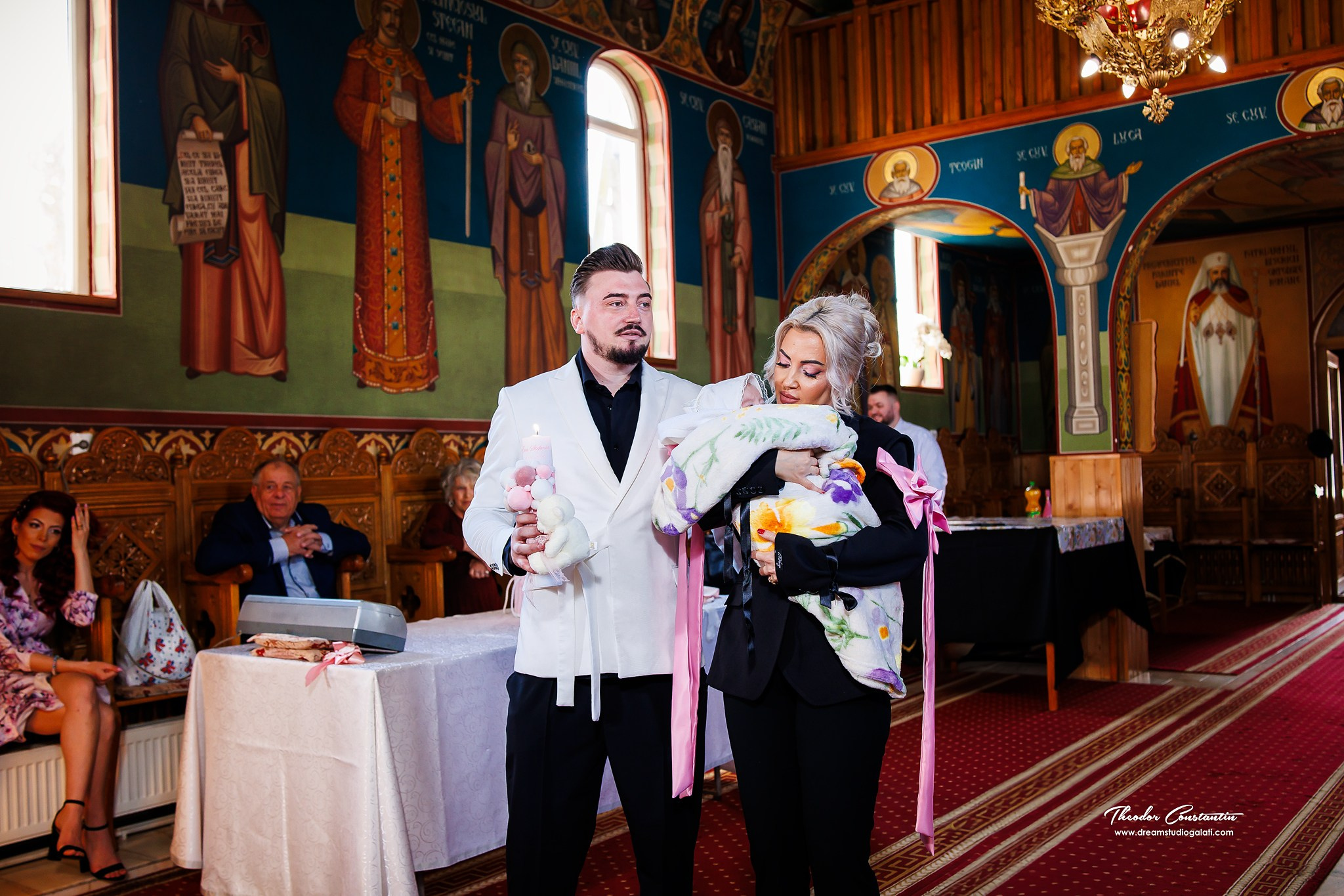 Botez. Dream Studio Galați – ședințe foto profesionale pentru familie, portrete și evenimente