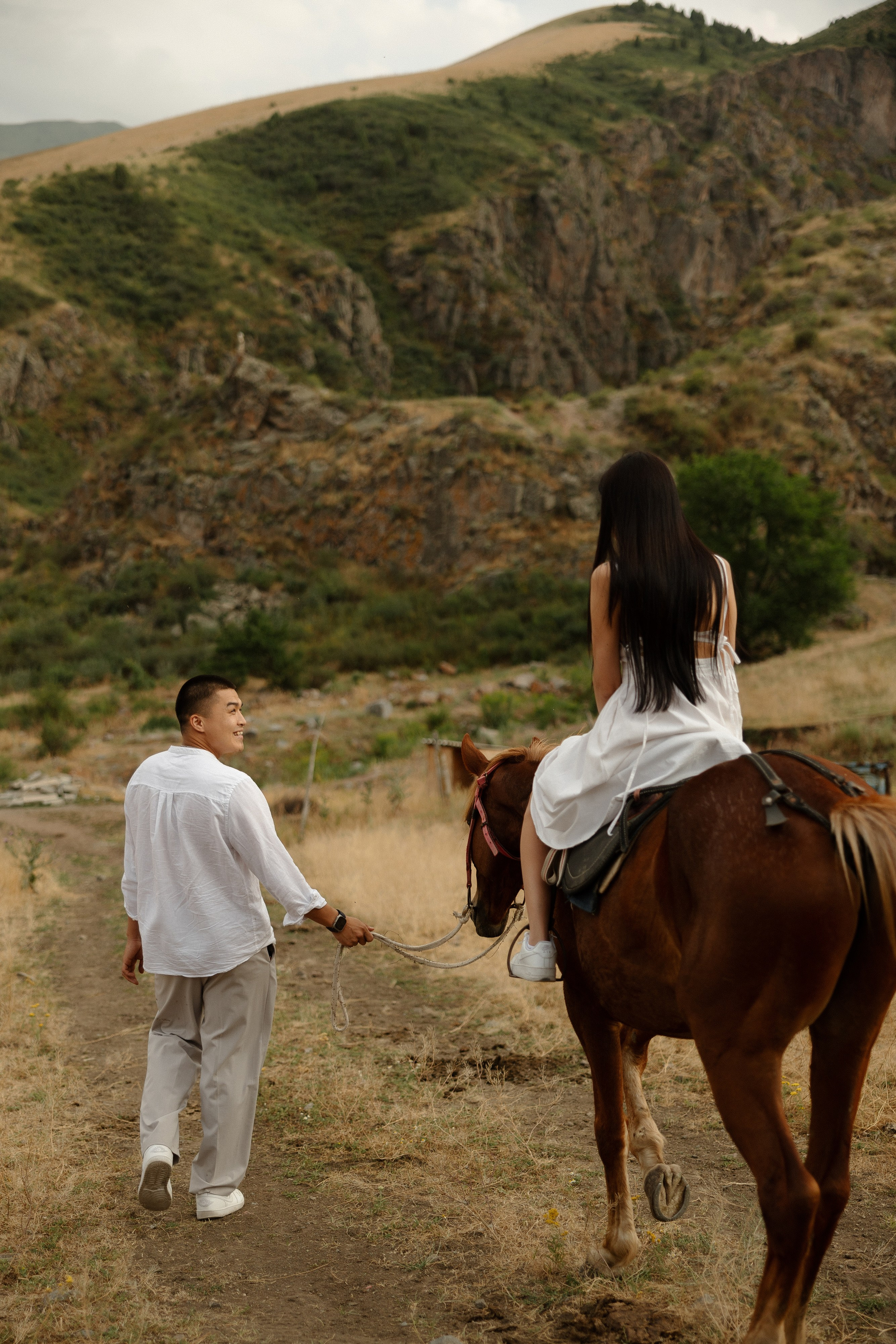Самат и Айжан. Азимжан Нуритдинходжаев — свадебный фотограф