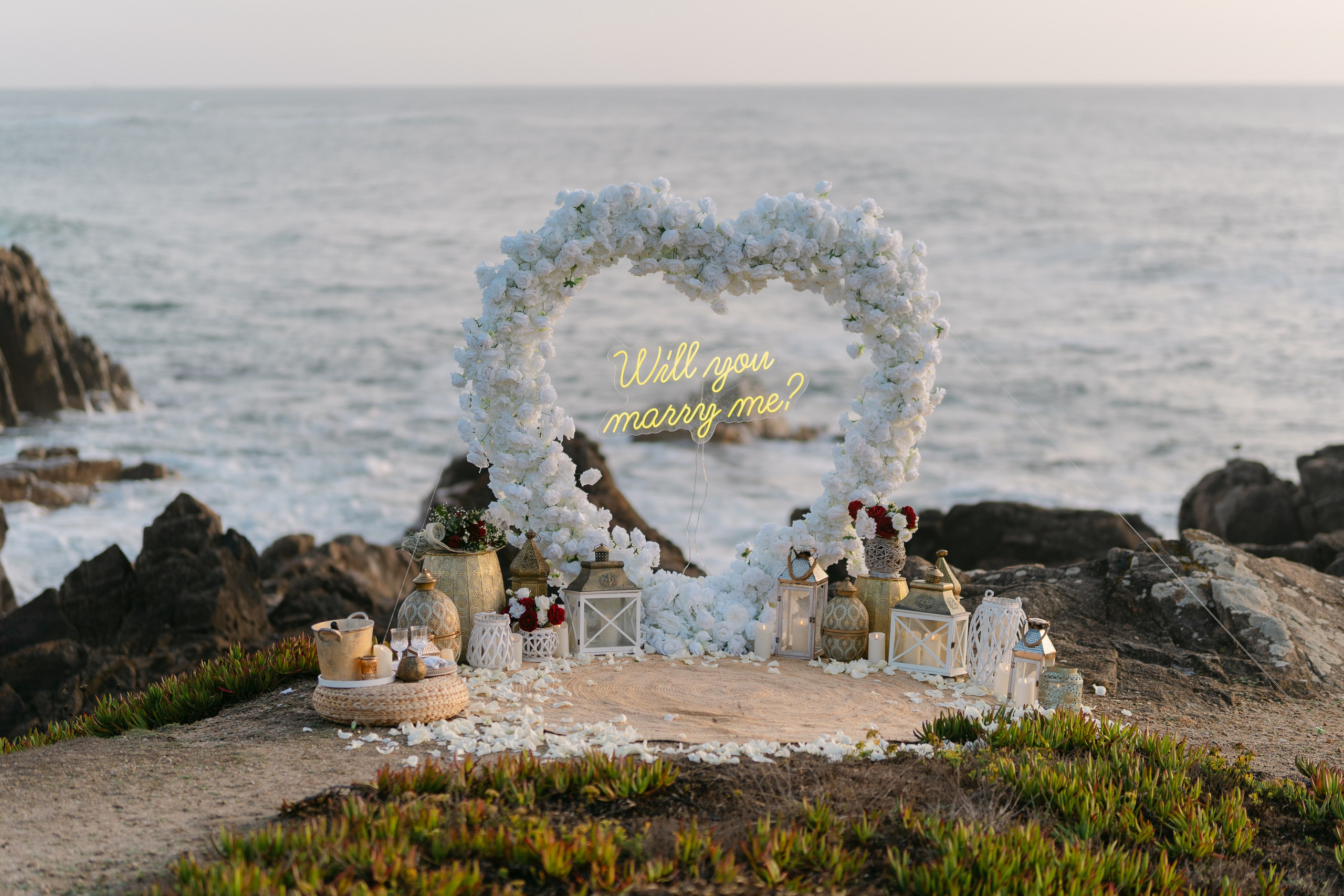 Wedding Proposal at the Beach. Davi Valente