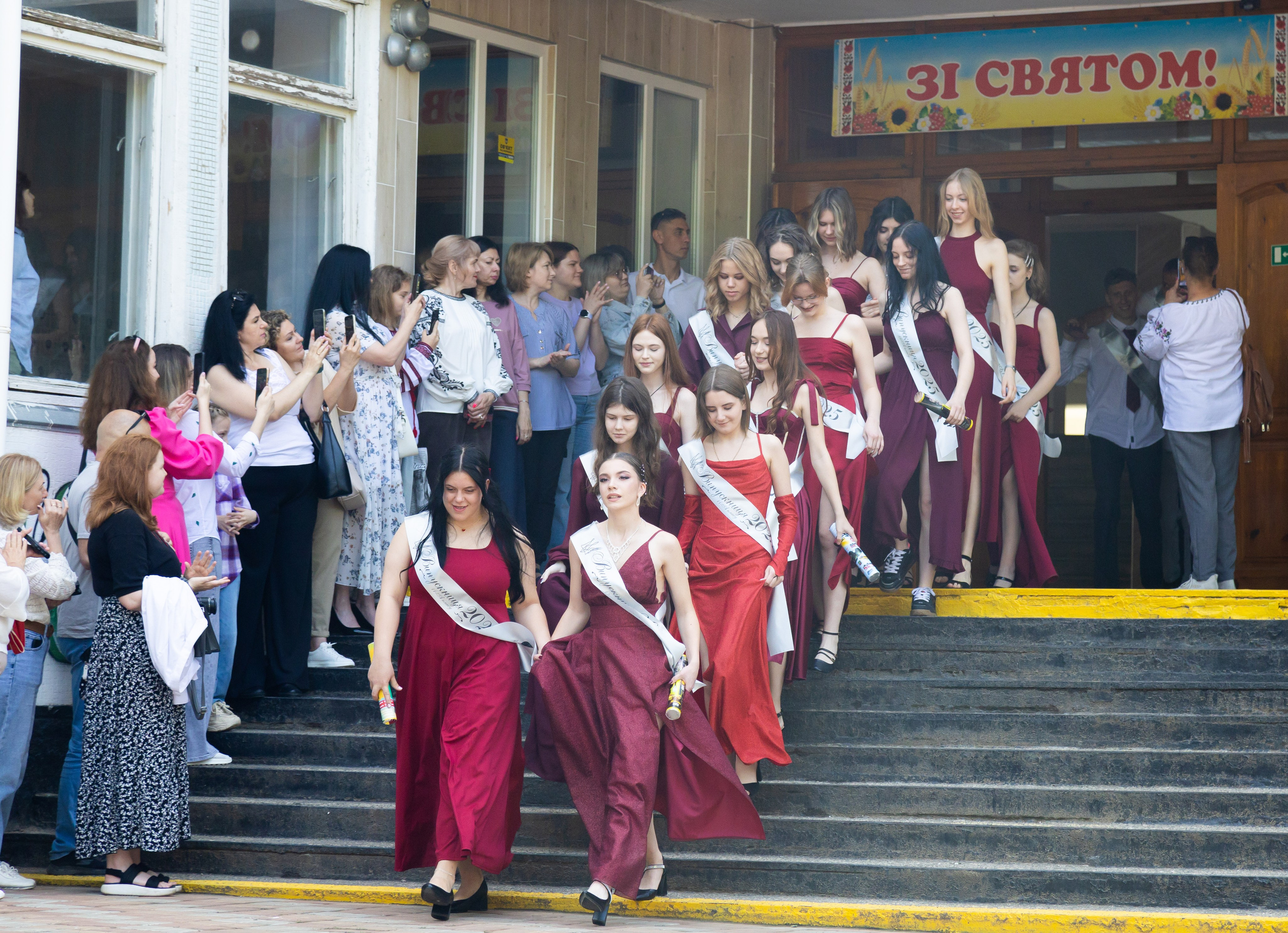 Пример фотосессии последний звонок и выпускной 11А, все в куче по очереди