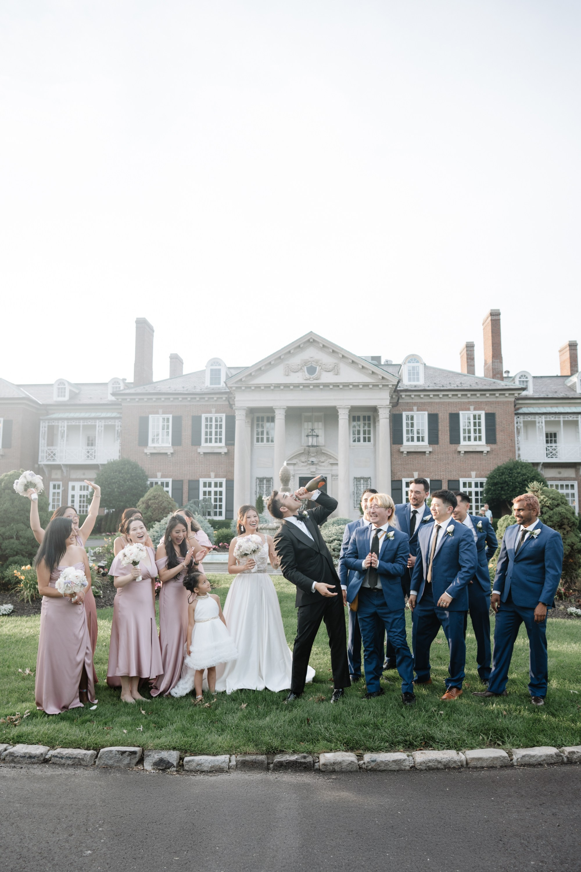 A stunning wedding with Asian style. Portrait and wedding photographer in New York