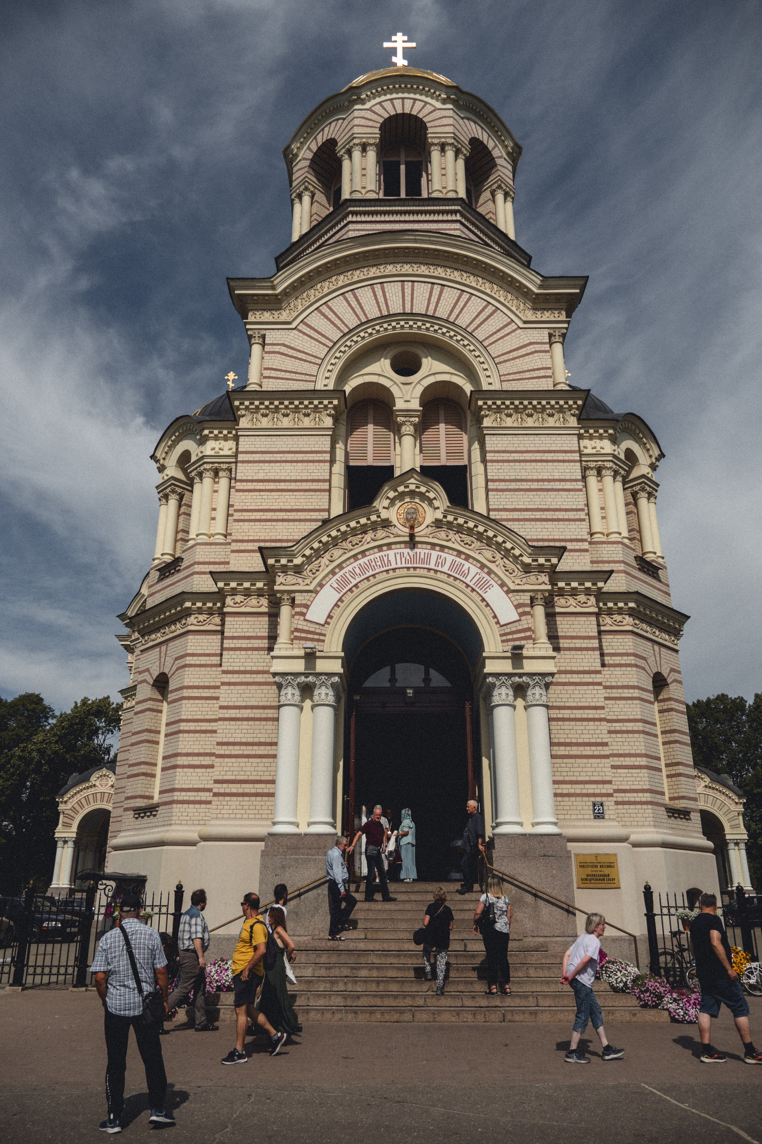 Voyage à Riga. Photographe sur Cote d’Azur. Portraits de familles, couples, enfants, événements