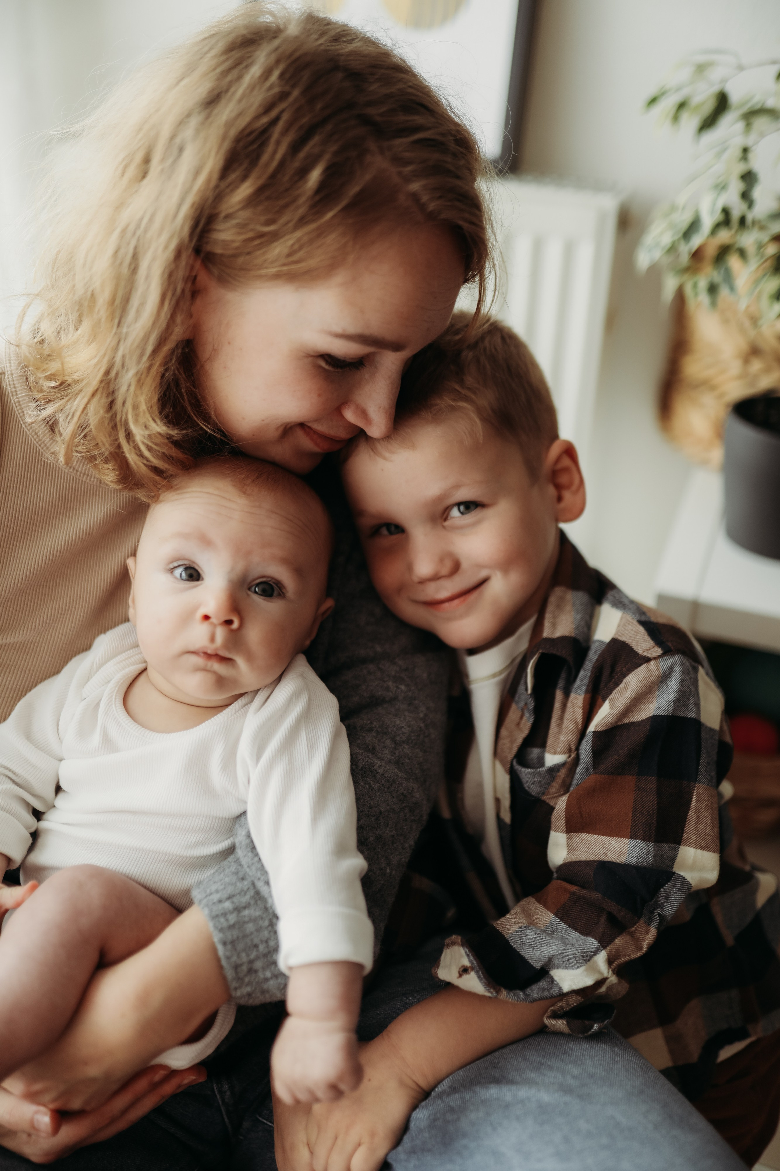 Familienfotograf Mannheim und in Schwetzingen – Homestory Fotoshooting im eigenen Zuhause