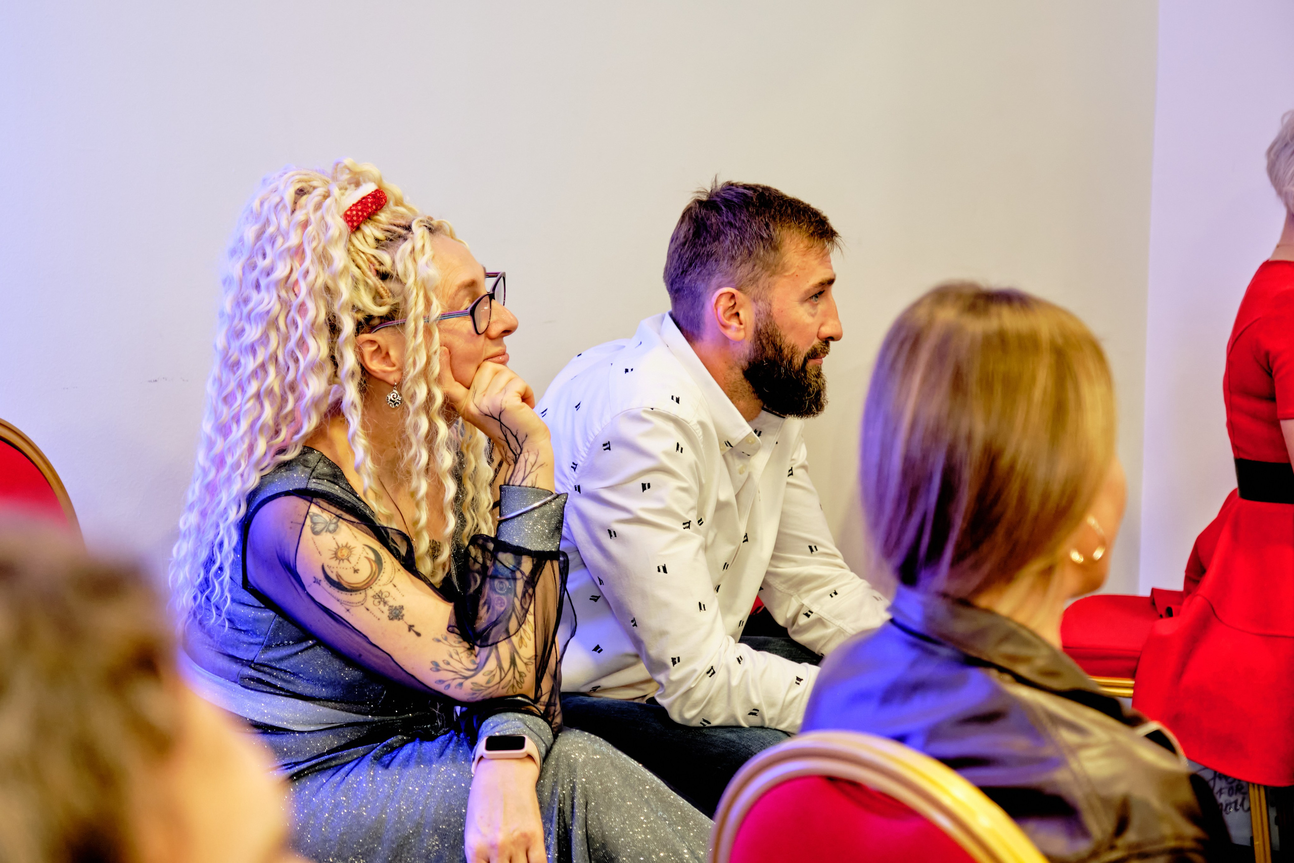 Фоторепортаж з благодійного Новорічного балу у Чорногорії. Портретний фотограф Альона Новгородцева