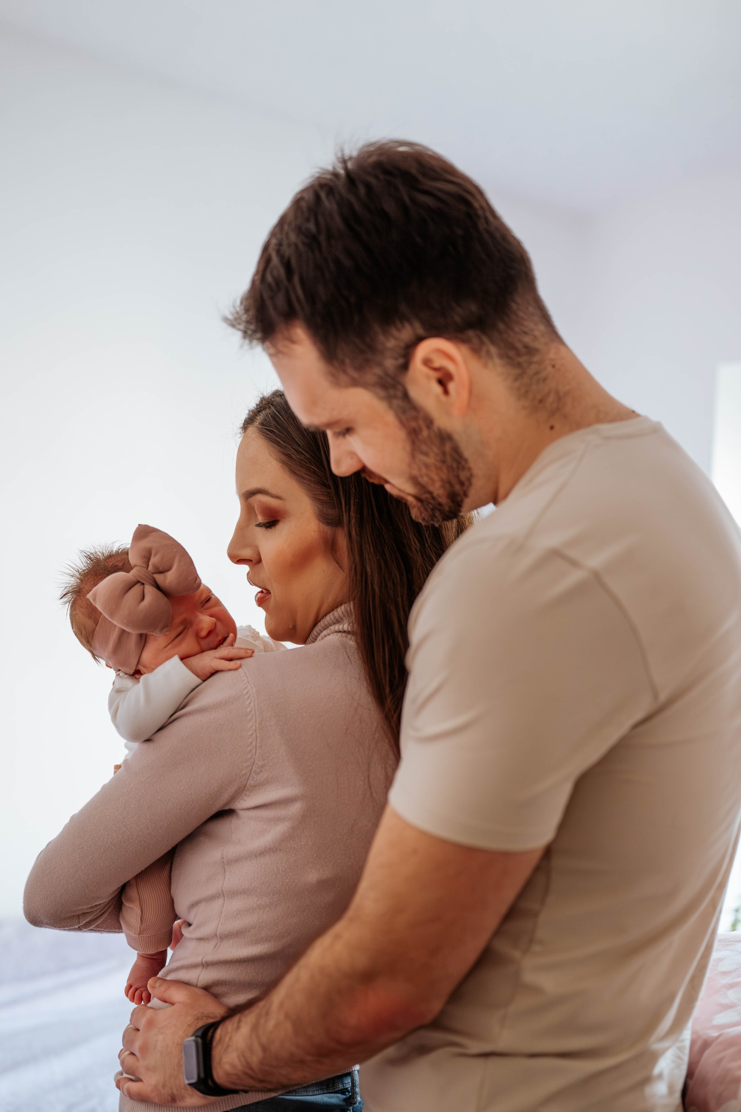 Mila - fotografisanje bebe kod kuće. Dečiji i porodični fotograf