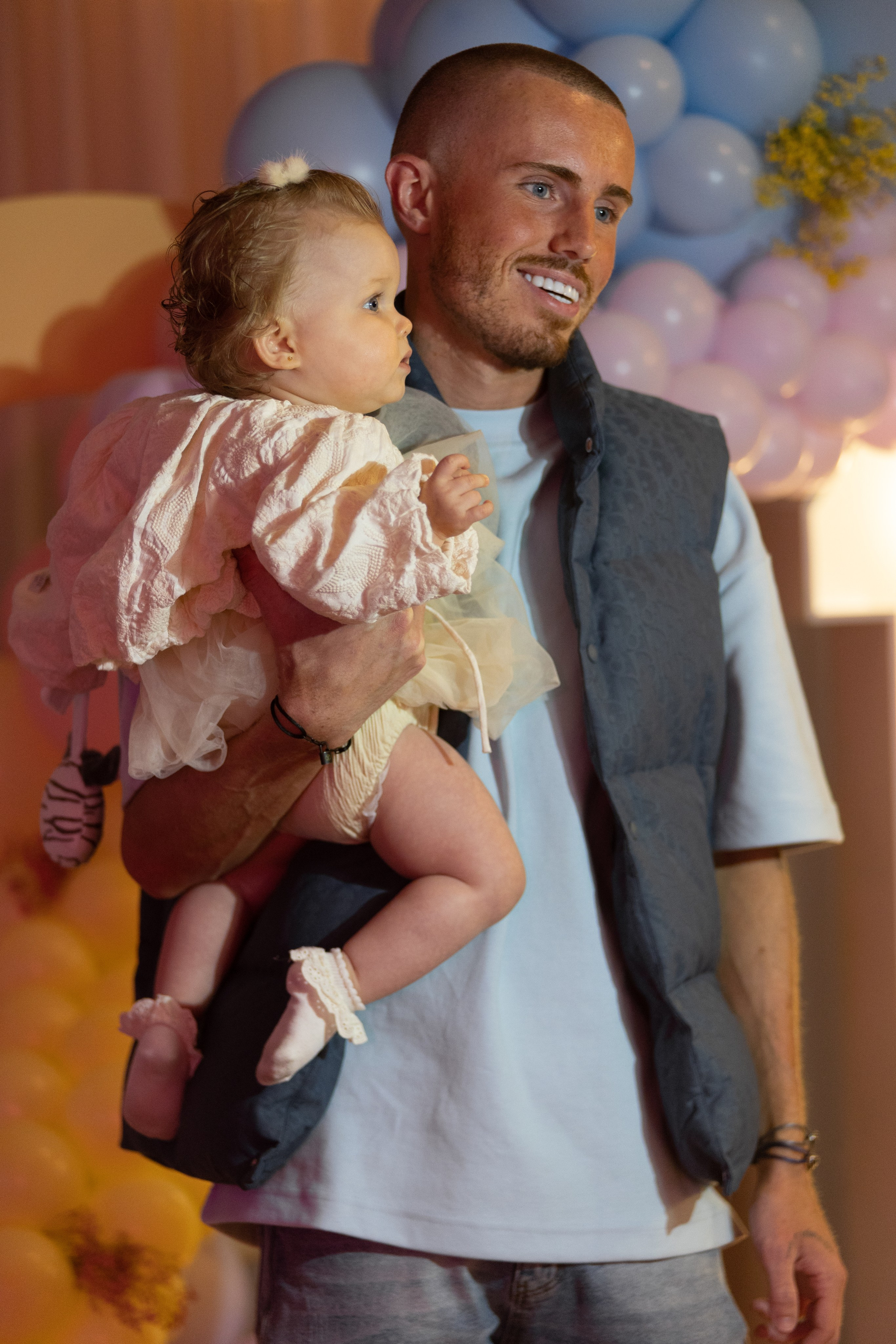 1 st Birthday. Portrait and Family Photographer in Netherlands