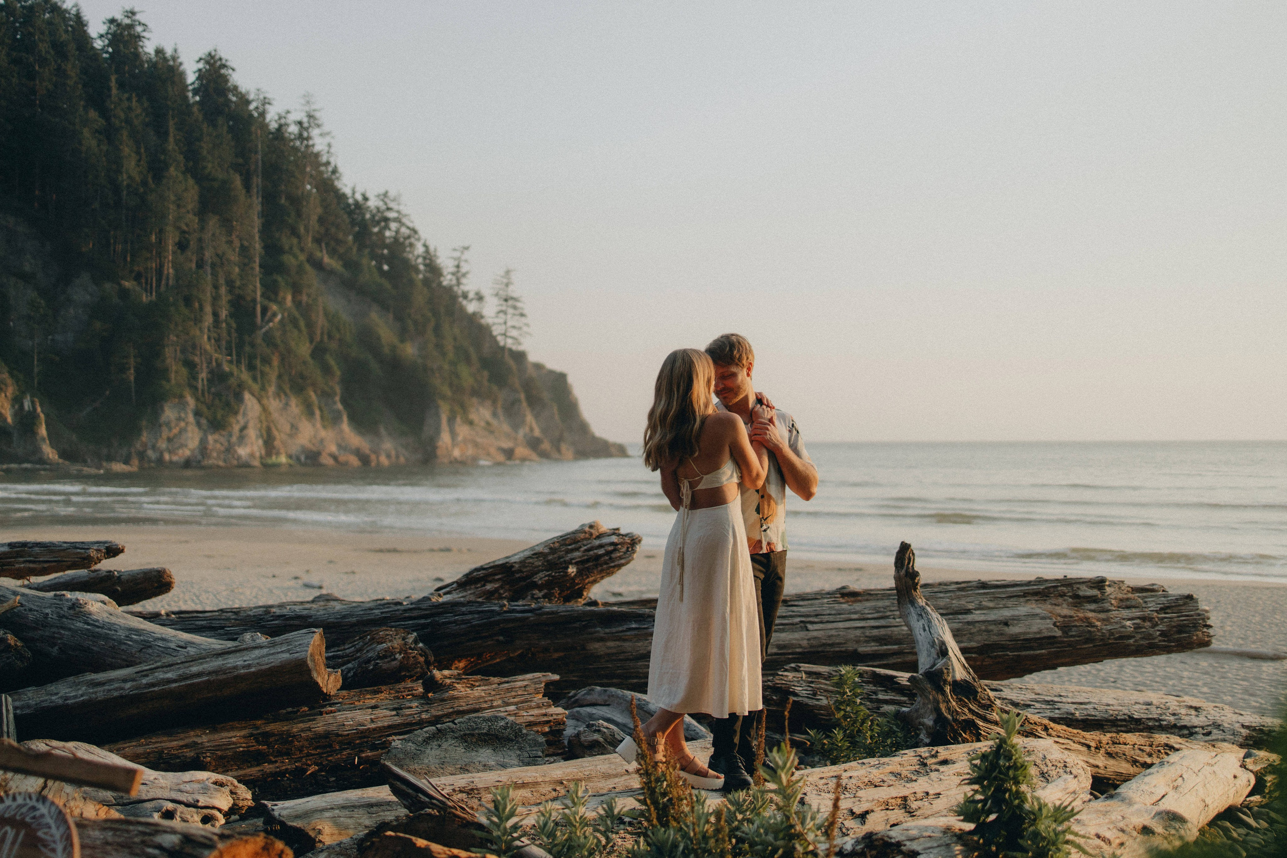 Engagement Photography at Cannon Beach | Jessie & Isaac's Session by Georgy Shishkin | Capturing Moments in Portland, Seattle, Bend & Oregon. Capturing Love in the Heart of the Pacific Northwes
