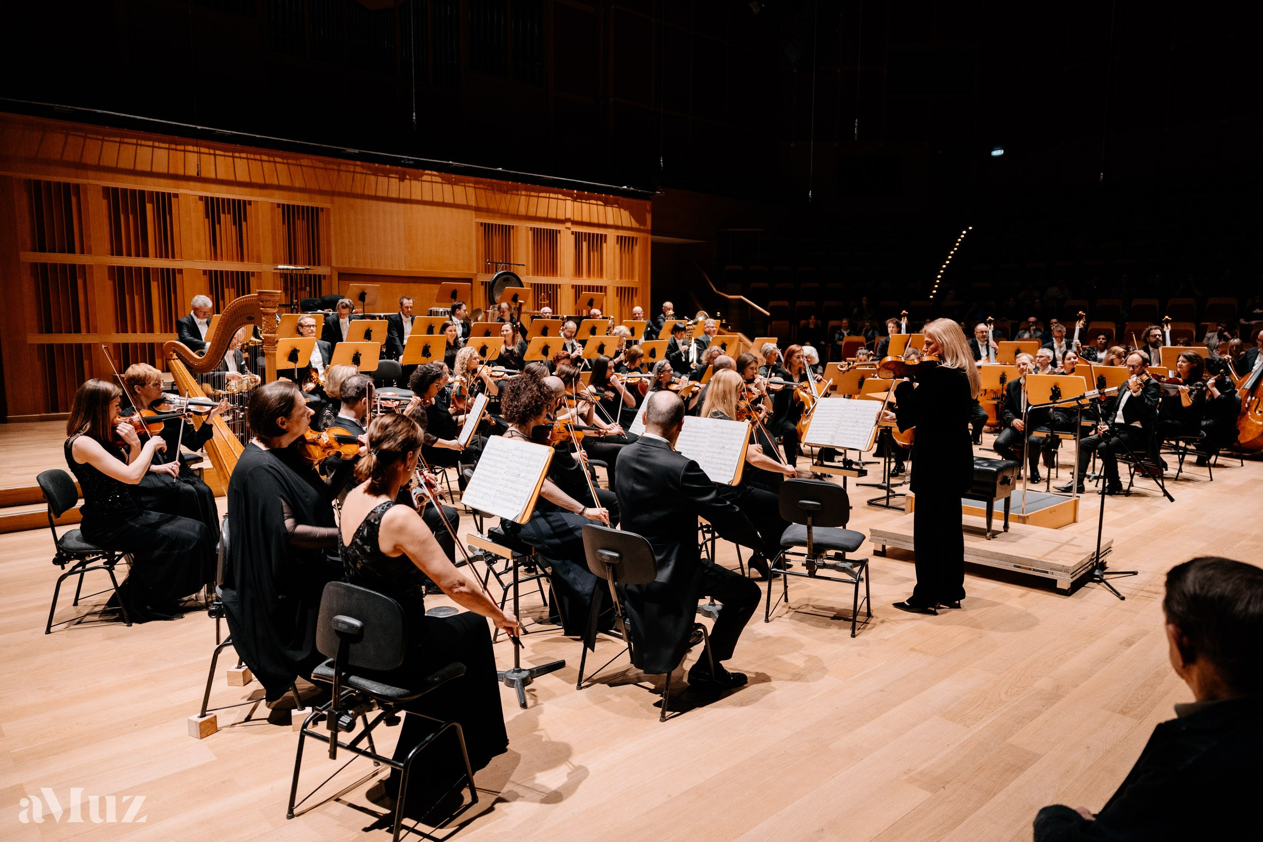 Koncert dyplomantów aMuz w Polskiej Filharmonii Bałtyckiej. Fotograf Ślubny Warszawa - Sesje Biznesowe Rodzinne Eventy