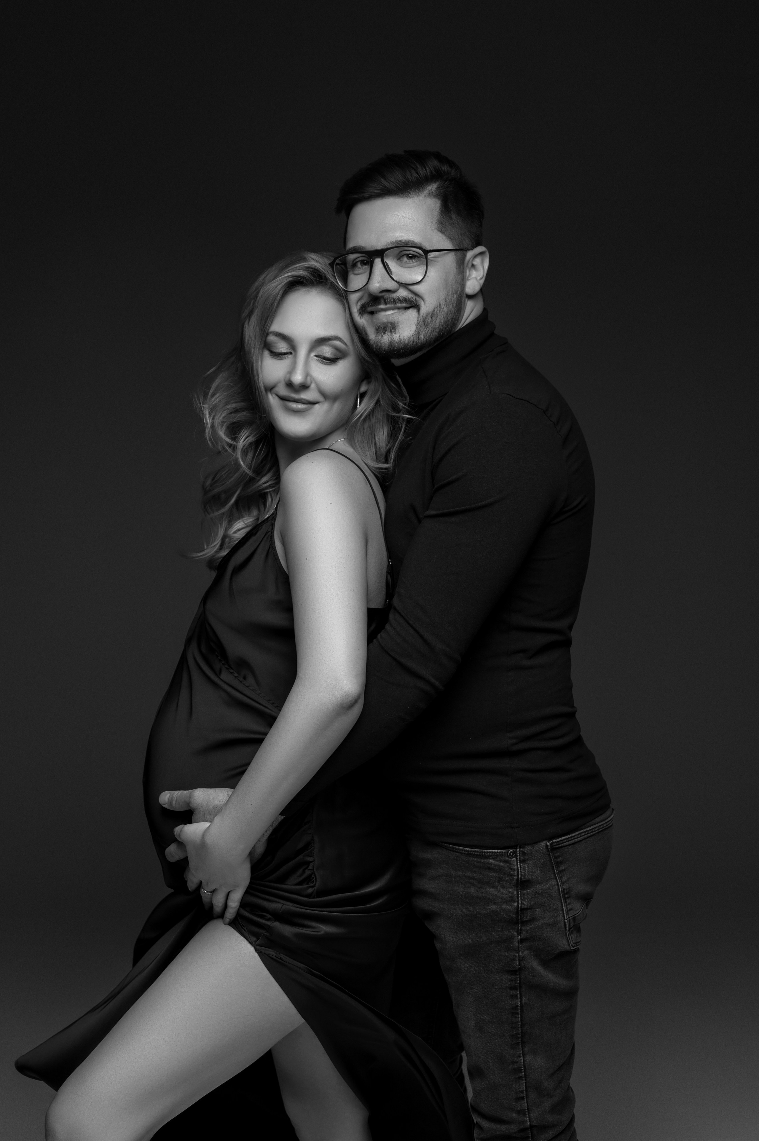 Dominika & Marcel & Markus. Krása tehotenstva v objektíve — Maria Milosovic, tehotenská fotografka