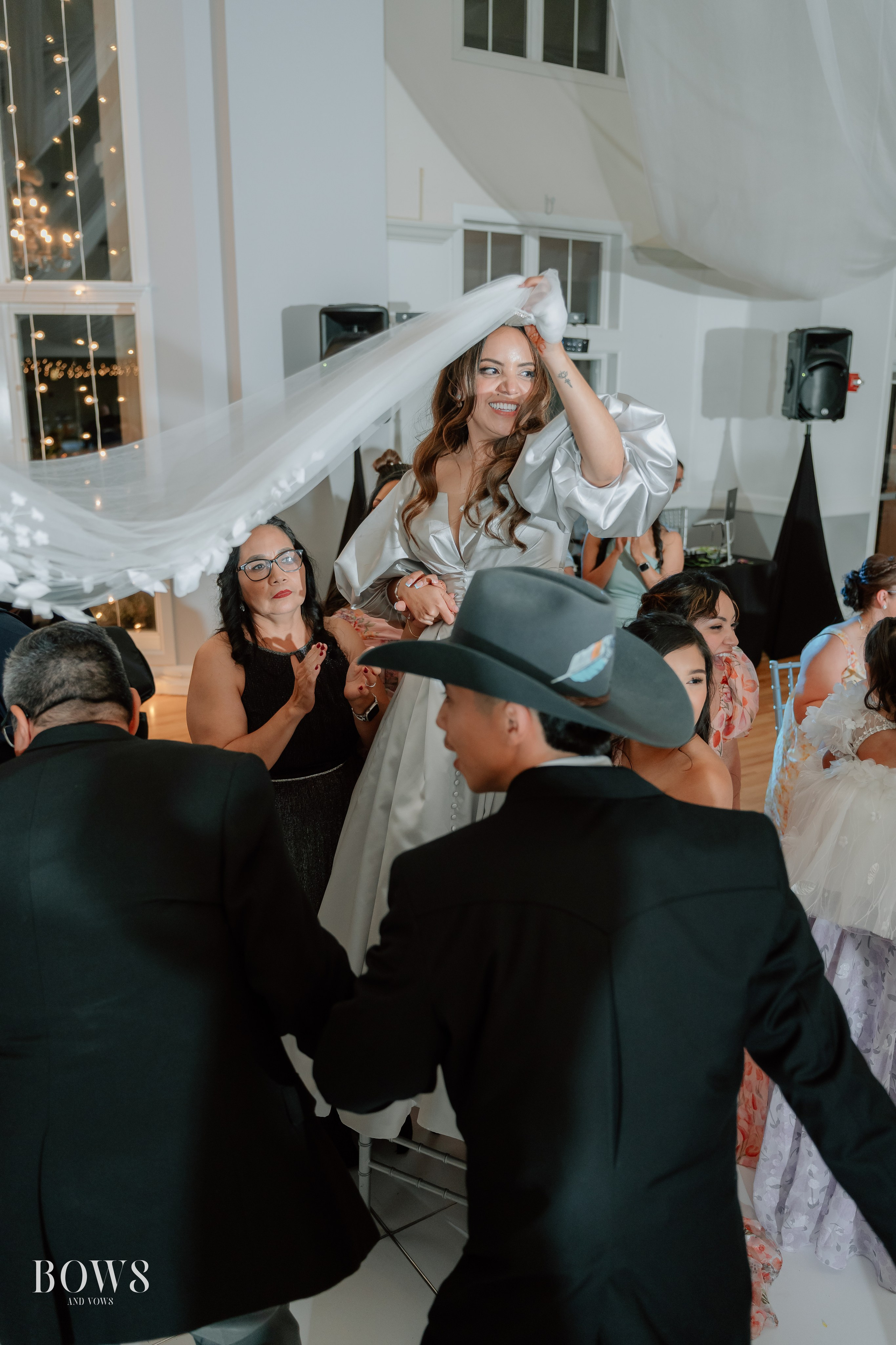 ARAVIND & MARISSA. WEDDING PHOTO COLOR GRADING