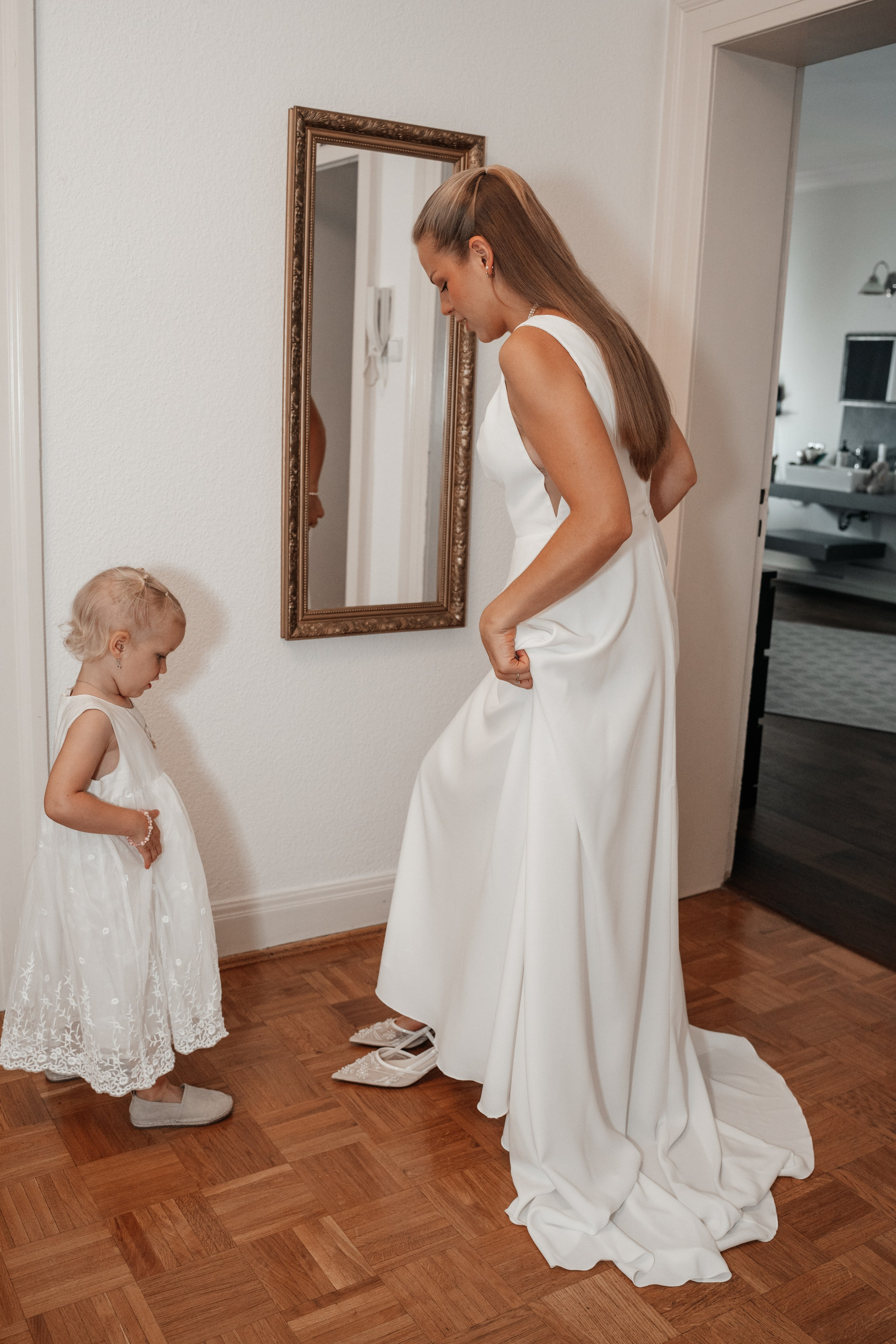 H & S, AVERDUNKSHOF. Wedding Photographer Germany