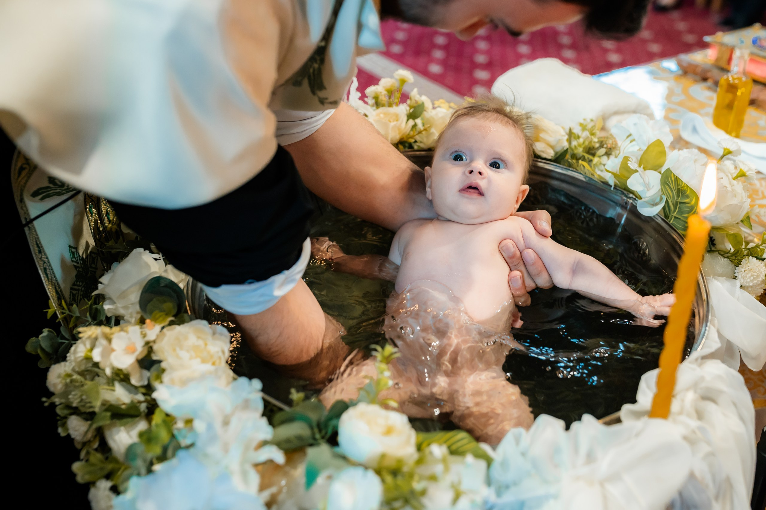 fotograf botez Miruna Parascheva, fotografie botez Botoșani, fotograf Alin Chirilă, amintiri botez, fotografii botez, botez Miruna Parascheva, fotograf copii, fotografie botez în Botoșani-alt="botez Miruna Parascheva, fotografie botez Alin Chirilă, amintiri botez, fotografii emoționante botez Botoșani"-- fotografii-botez-bebelus- amintiri-botez-micuț- moment-sfânt-crestinare- fotografie-emotionanta-botez- detalii-botez-bebelusi- parinti-fericiti-la-botez- fotograf-botez-profesionist- botez-in-biserica-ortodoxa- micuț-botezat-cu-emoție- zâmbete-și-lacrimi-la-botez- bebeluș-la-cristelniță- decor-botez-colorat- botez-cu-dragoste-și-credință- emotie-pura-la-botez- fotograf-botez-botosani- botez-iasi-suceava-fotograf- amintiri-nepretuite-botez