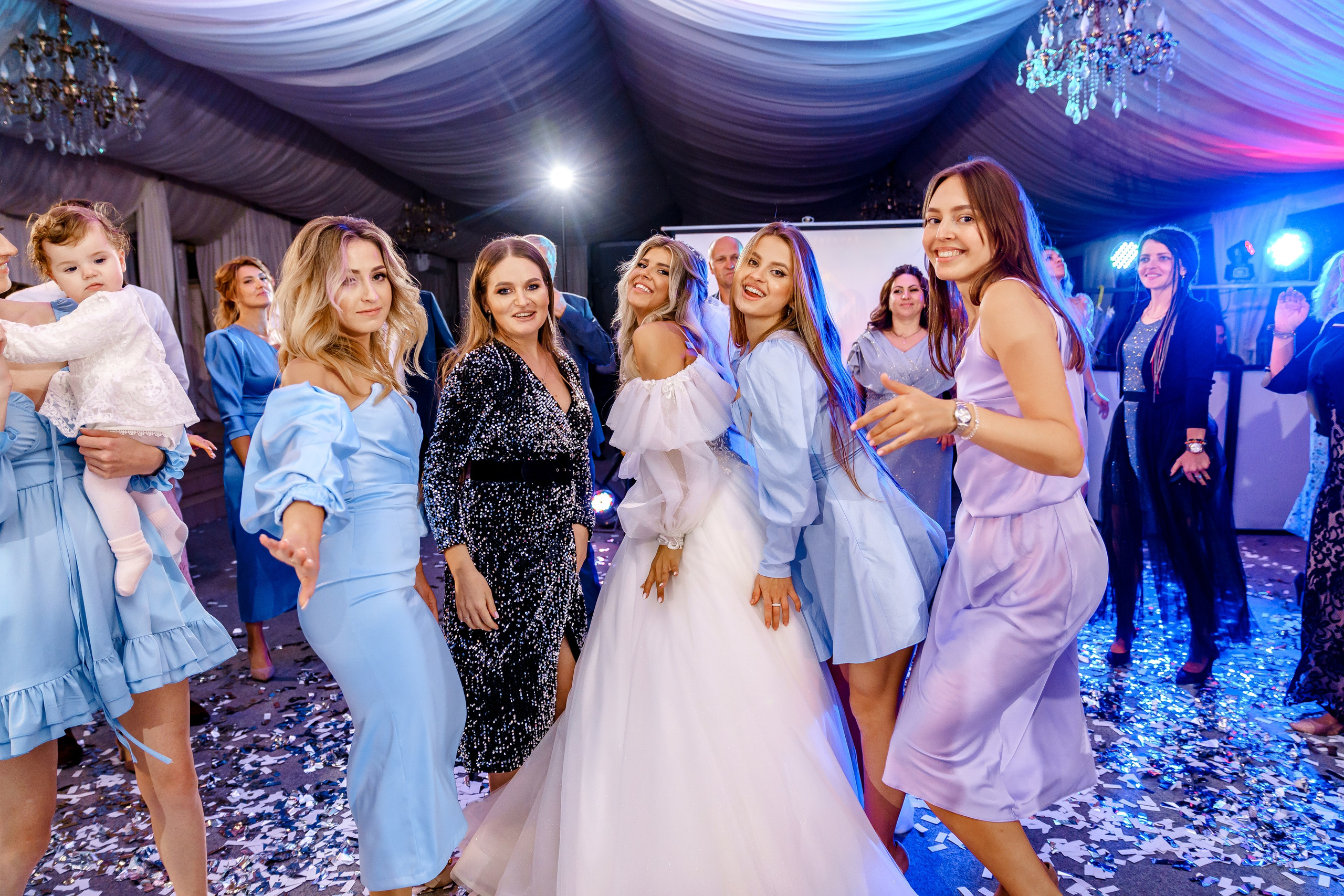 Die Feier. Hochzeits- und Reportagefotograf für München, Regensburg, Deutschland RED LINE Media