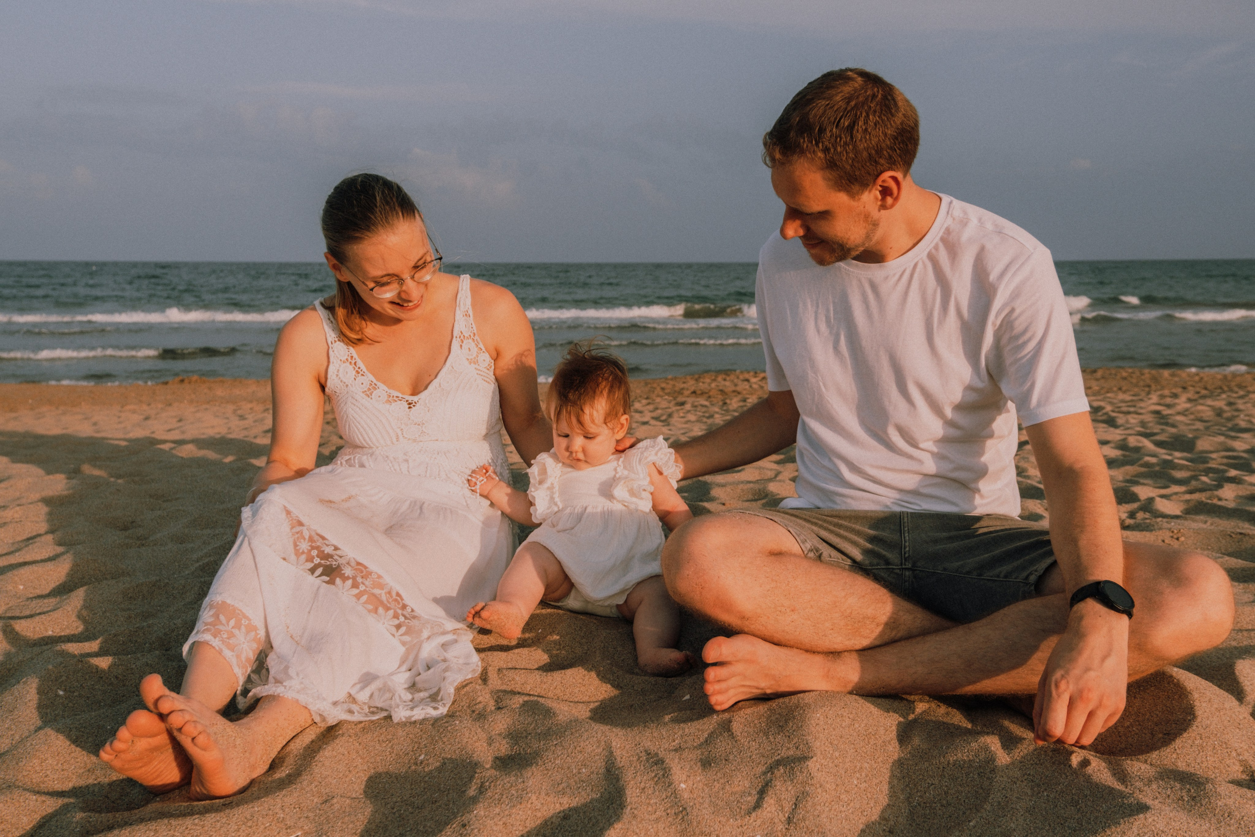 Семейная фотосессия на пляже. Профессиональная фотосъемка в Калафелле — Елена Медведева
