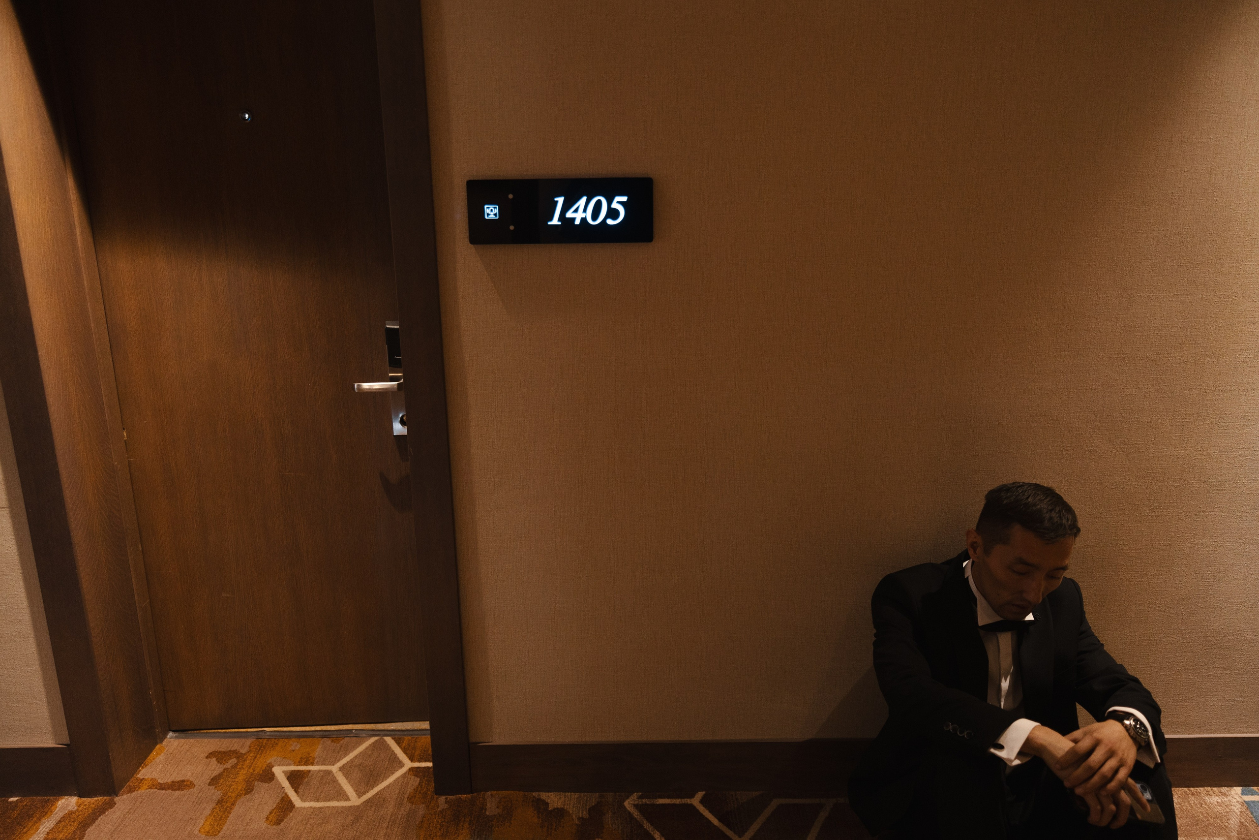 Manas & Zhanara in hotel Sofia. Азимжан Нуритдинходжаев — свадебный фотограф