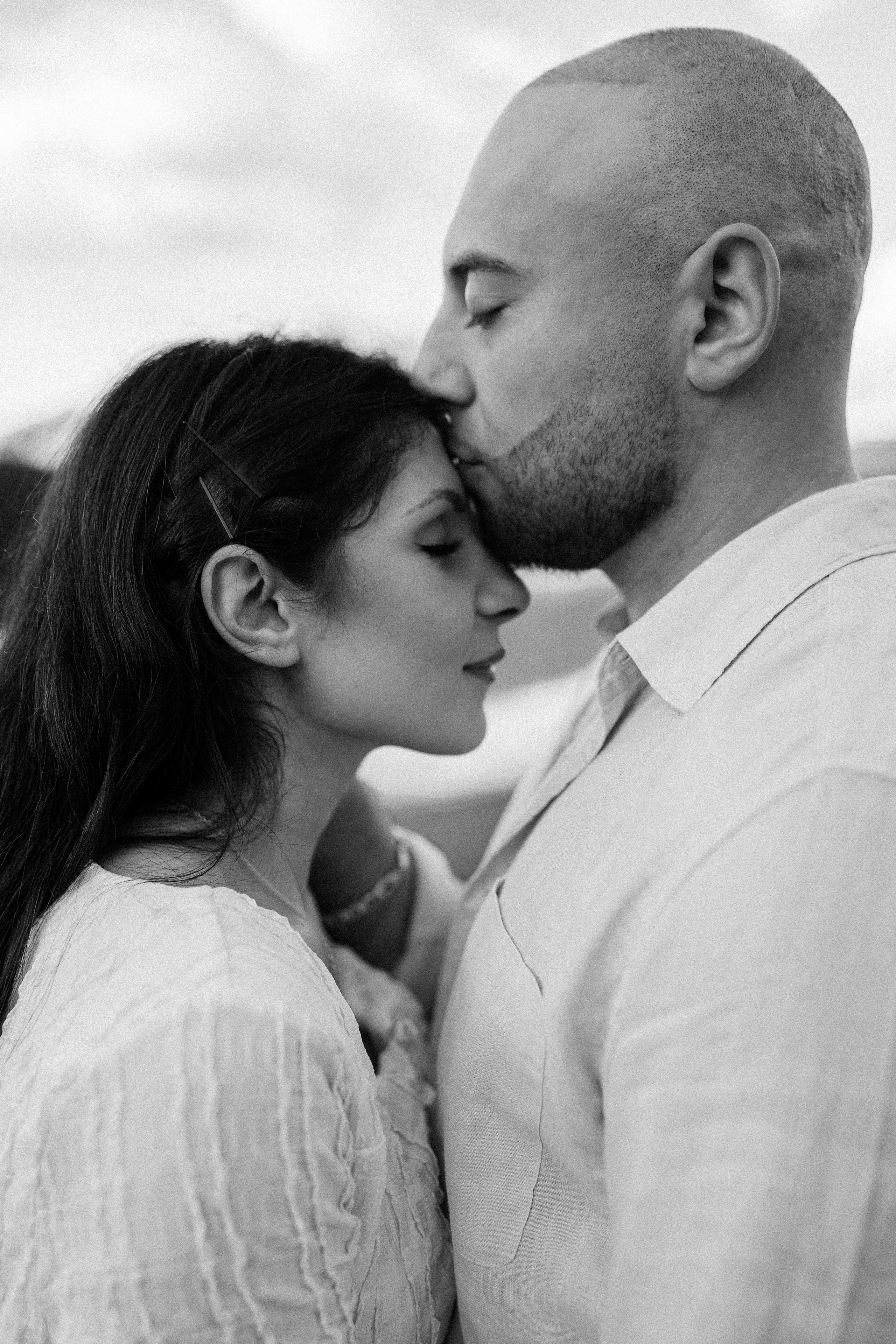 Hanan & Barra. Calgary Wedding & Lifestyle Photographer — Yevhen Polishchuk