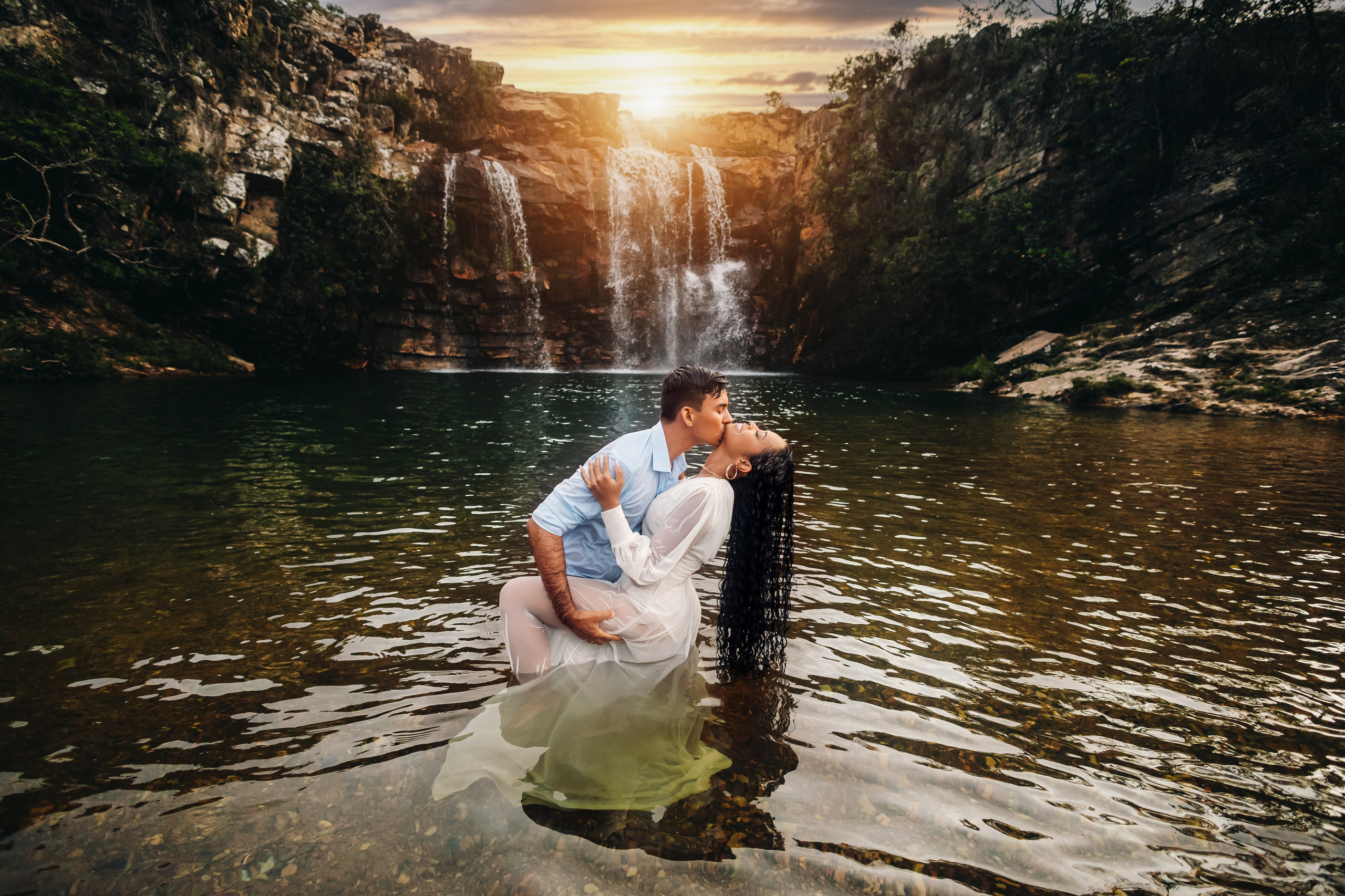 Kênia e Gabriel. Fotografia de casamento e ensaios | Montes Claros/MG