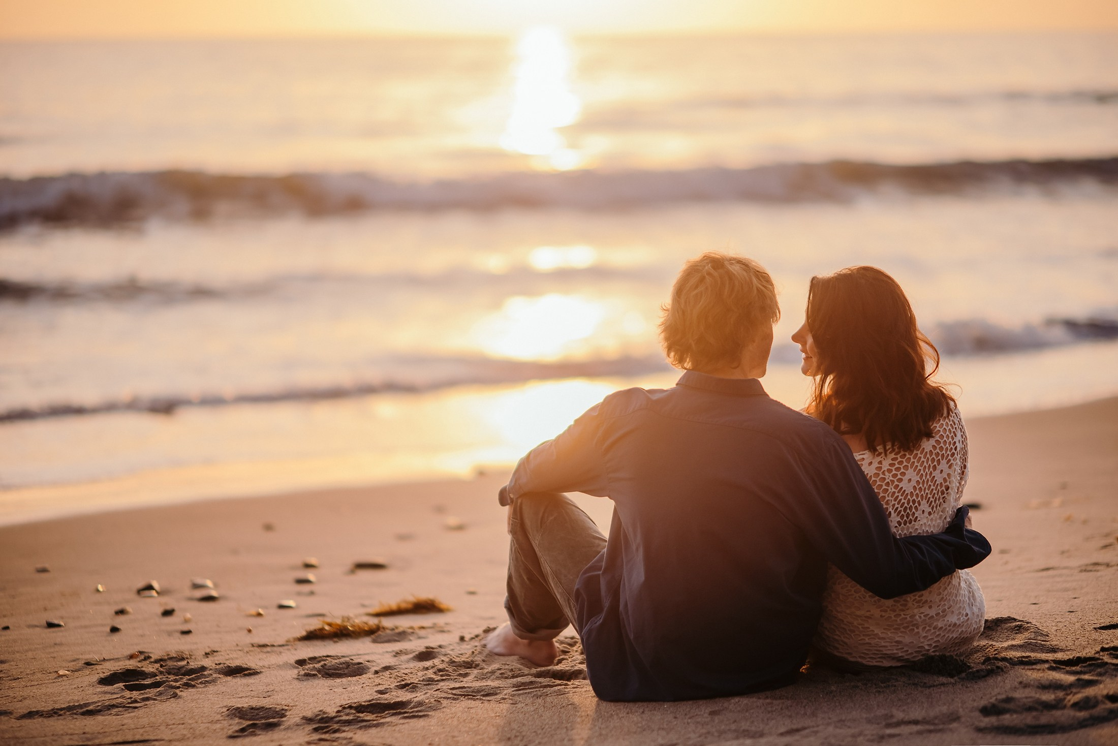 Couples photographer in Charlotte. Wedding, maternity and family photographer in Charlotte Tasha Minn