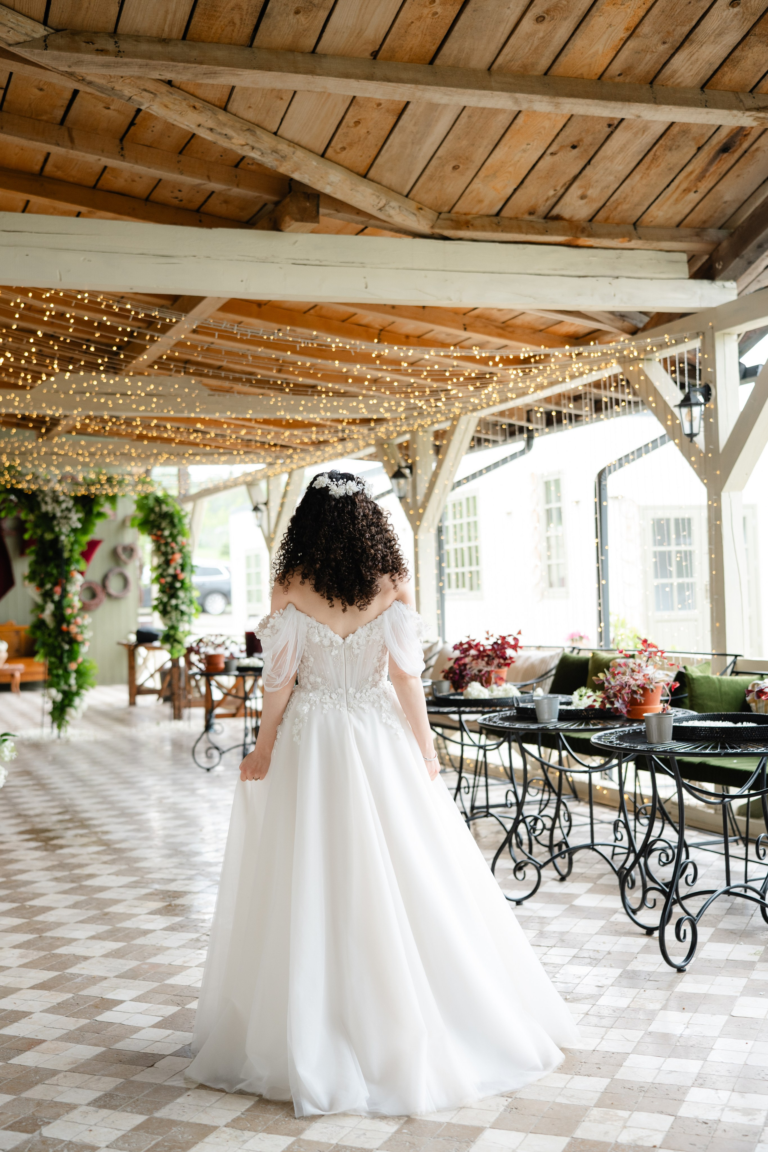 Mona + Vlad | Valea Sanzienelor. Proud Vision Weddings | Wedding Photography & Films — Servicii profesionale Foto Video Nunta Iasi