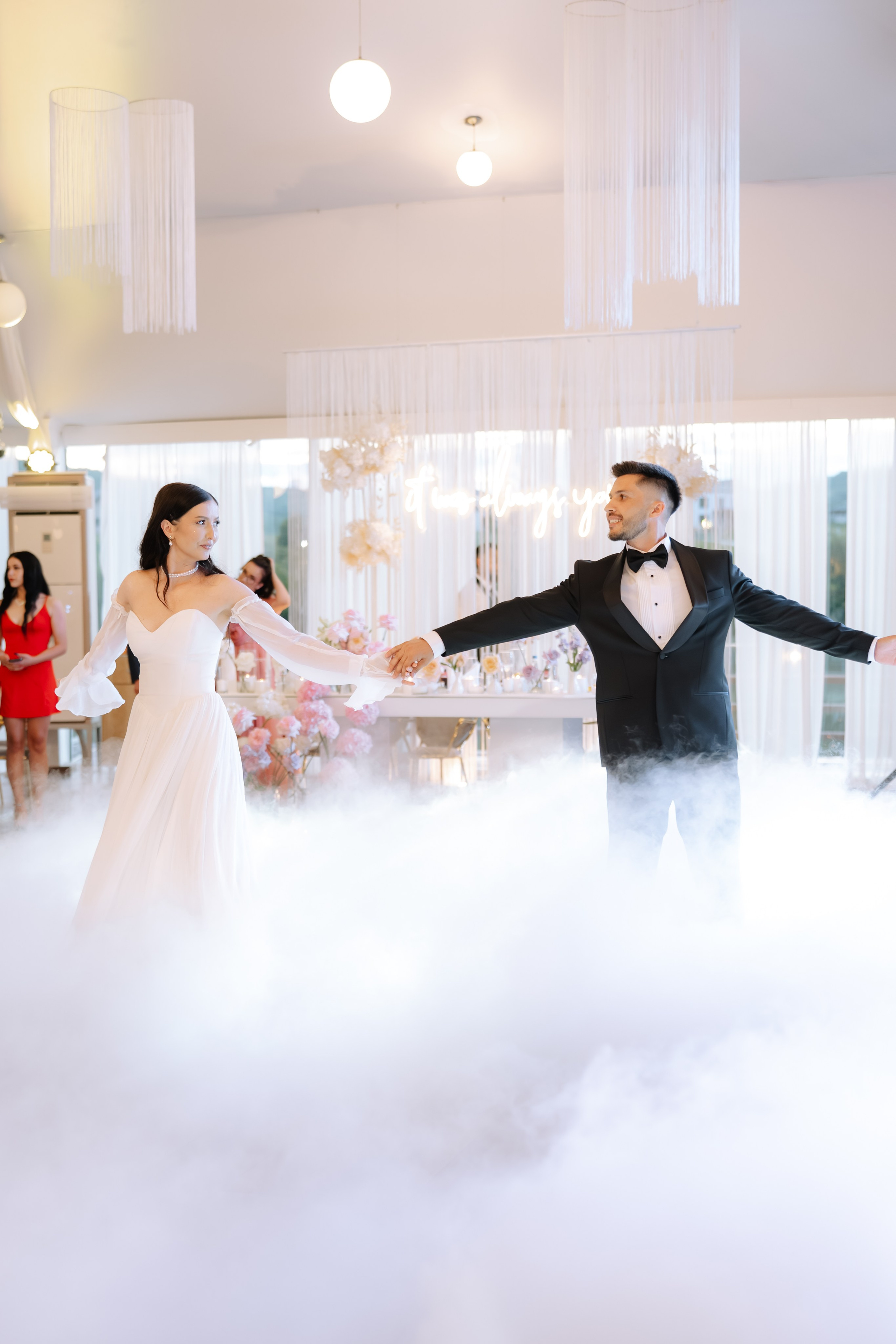 Alina + Gabriel | Liria. Proud Vision Weddings | Wedding Photography & Films — Servicii profesionale Foto Video Nunta Iasi