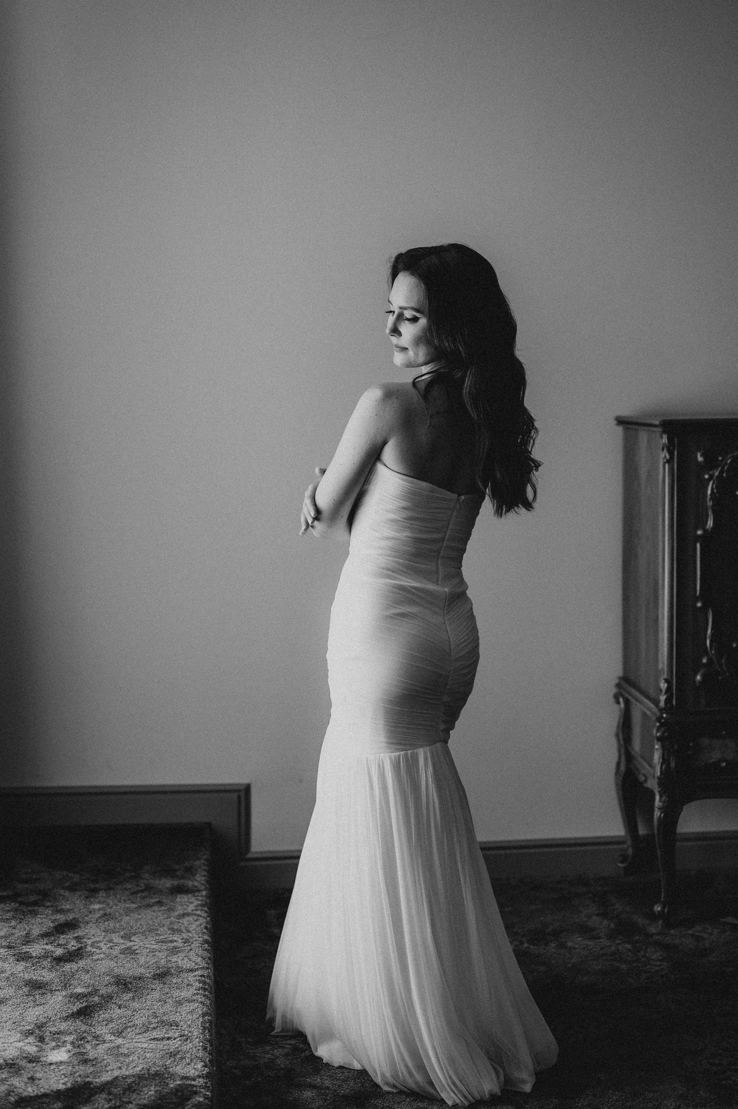 Cununie civila in aer liber , artificii de zi colorate , decor nunta , nunta la Hotel Traian. Proud Vision Weddings | Wedding Photography & Film — Servicii profesionale Foto Video Nunta Iasi