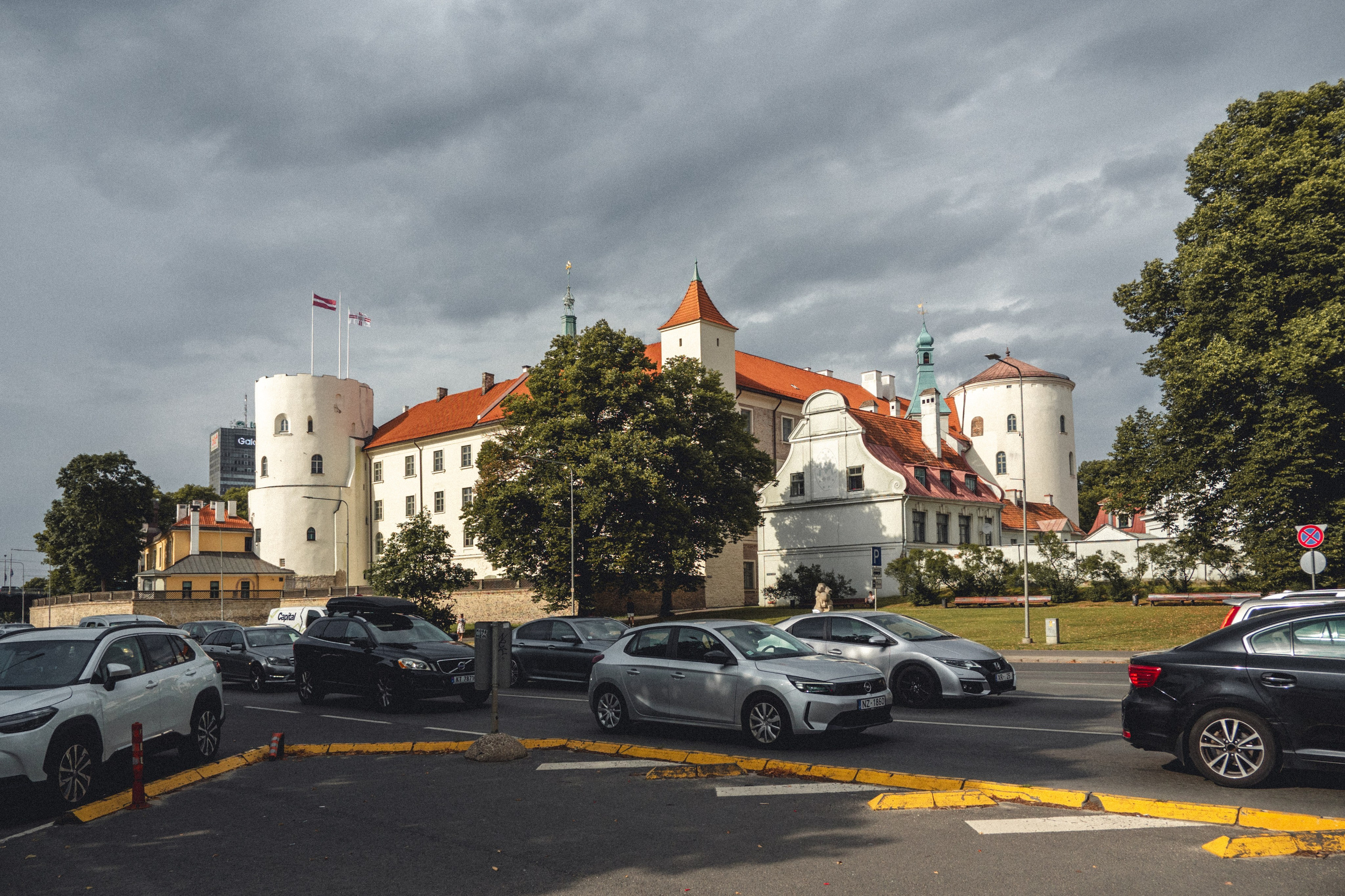 Voyage à Riga. Photographe sur Cote d’Azur. Portraits de familles, couples, enfants, événements