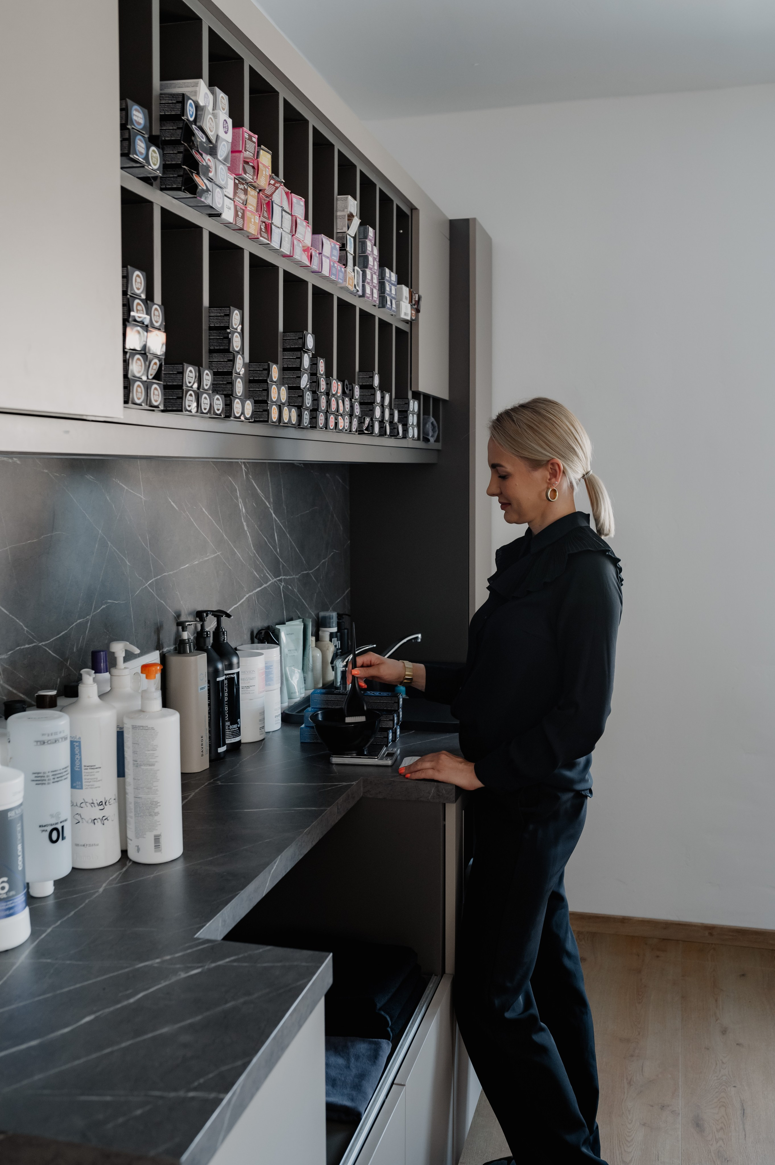 Branding Shooting Friseursalon in Ansbach. Фотограф в Нюрнберге Ирина Менерт из Ансбаха