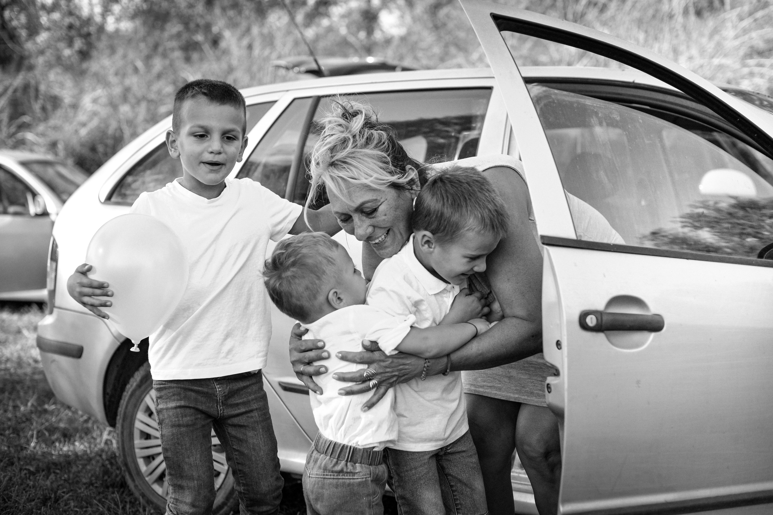 Kristina Pajic Profesionalni fotograf dogadjaja i studijske fotografije