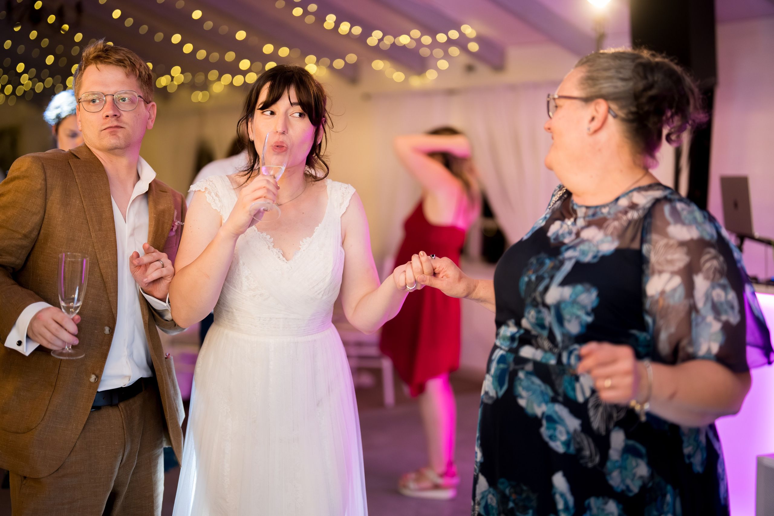 PARTY. Gabriel Florea — Fotograf nuntă București