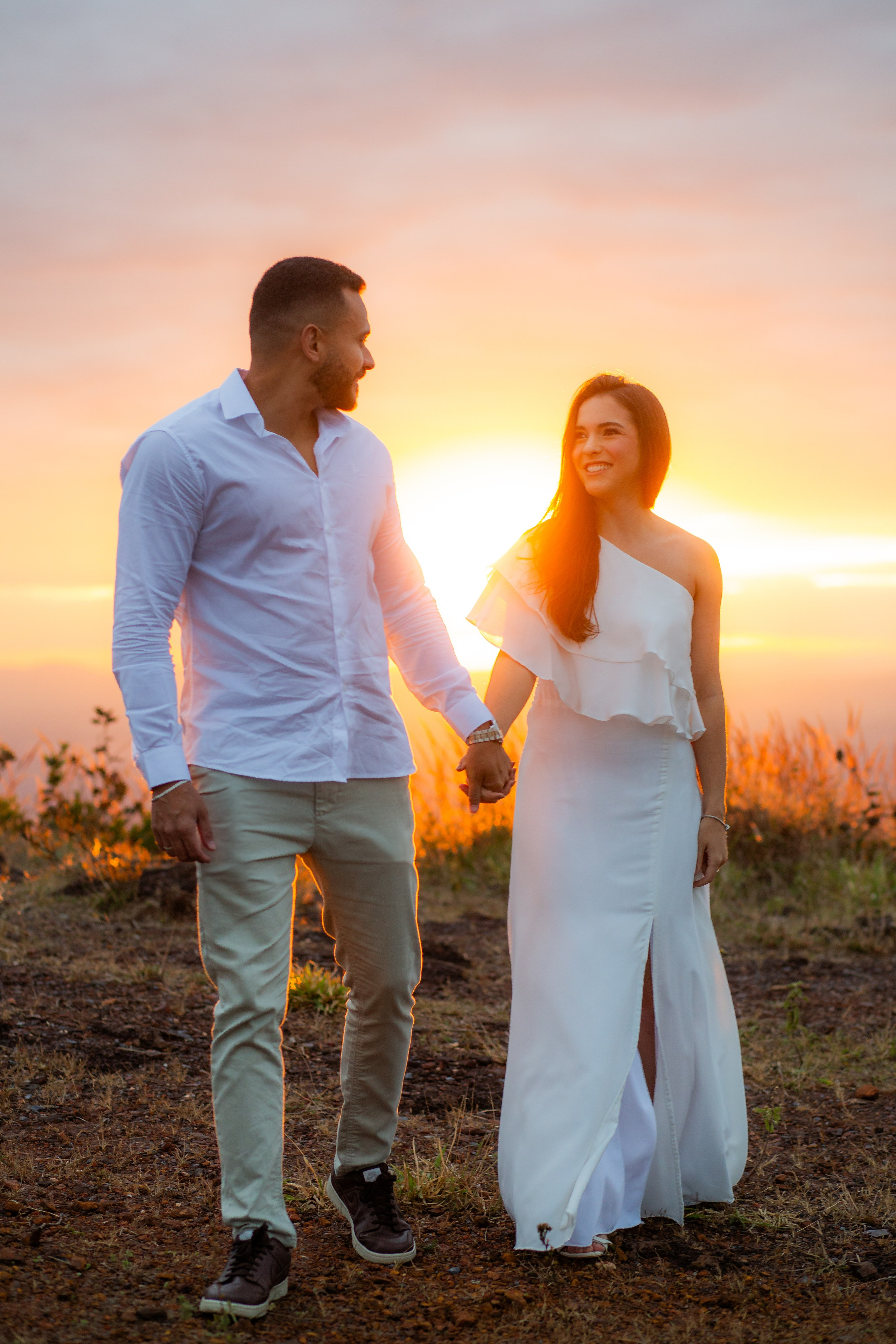 R & T — NÃO TEM BASE UM PRÉ WEDDING DESSE!!!!. Fotografia de casamento em Belo Horizonte