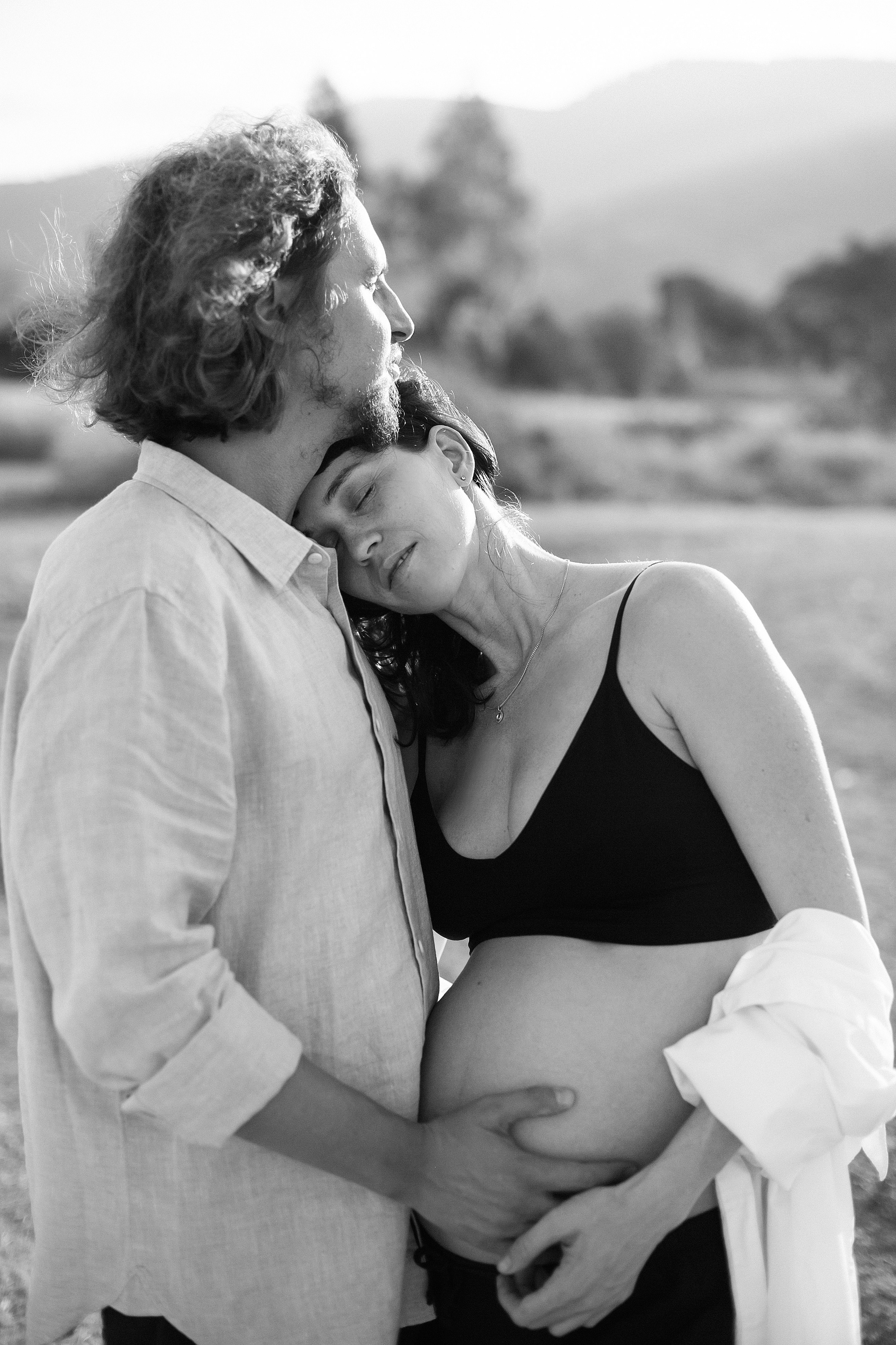 Kiryat Tivon field. Family photographer in Israel