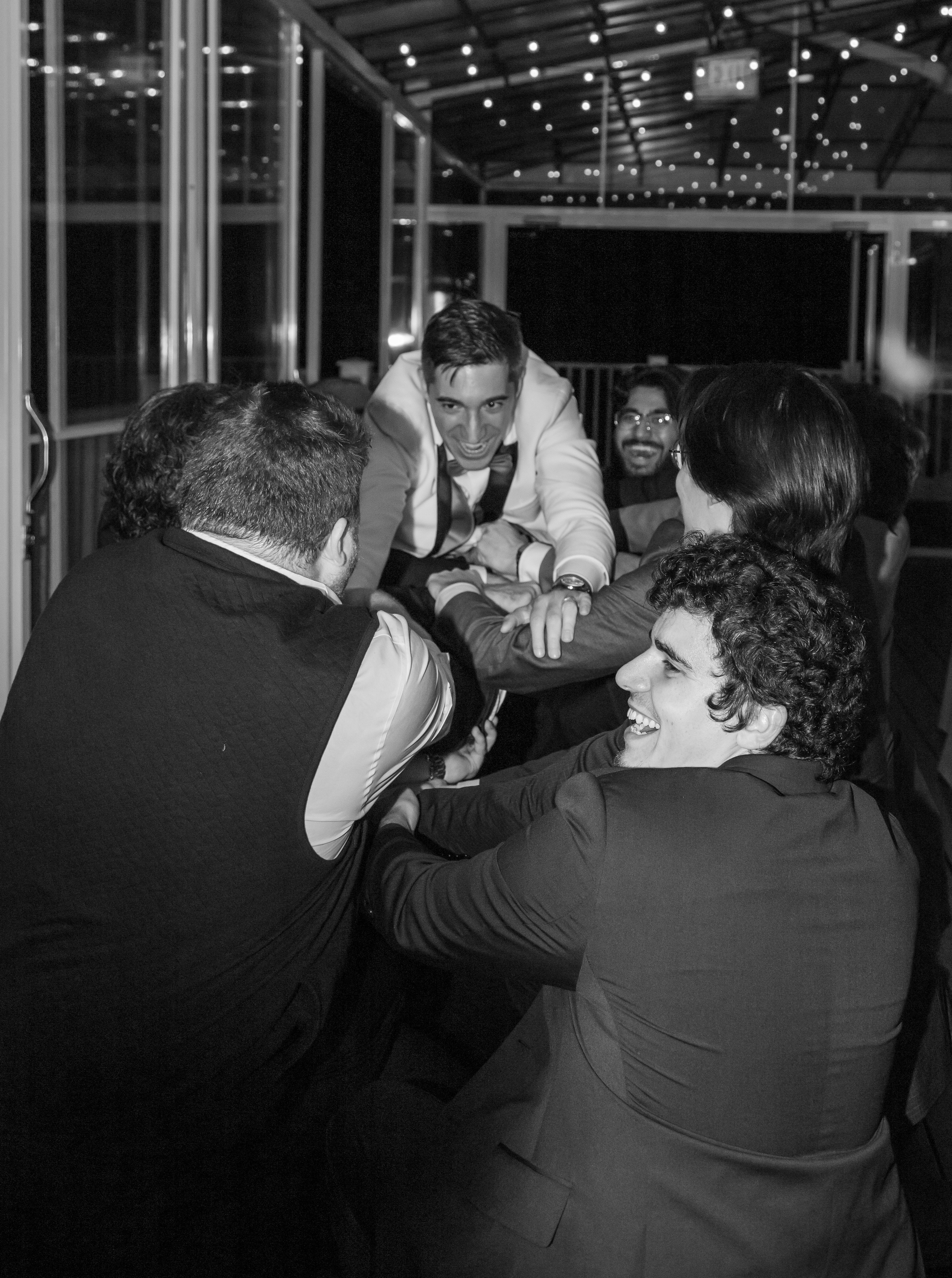 Viktoria & John. Wedding Photographer & Videographer