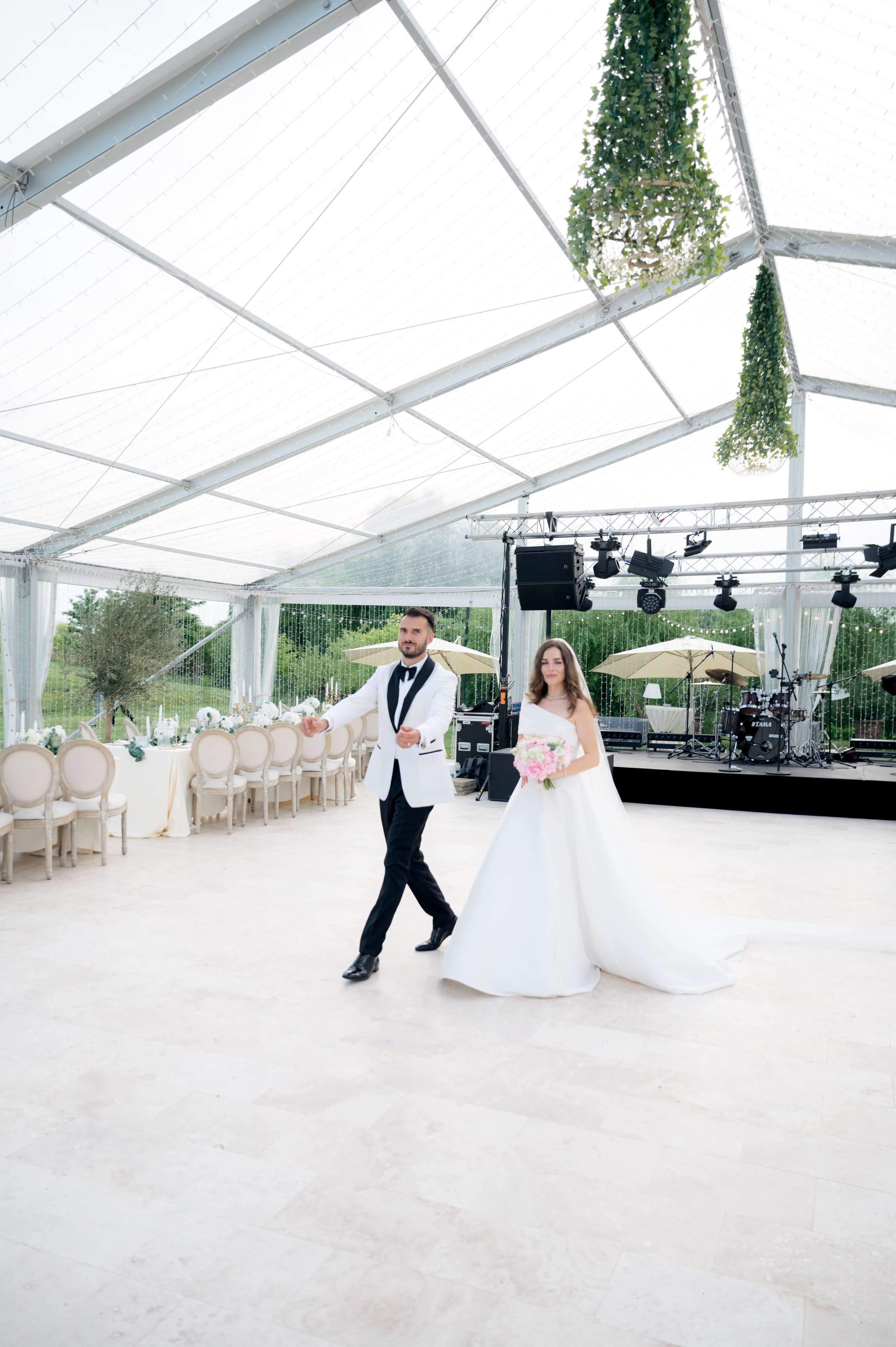 Patricia & Mihai – nuntă la Cesari | Fotograf nuntă București