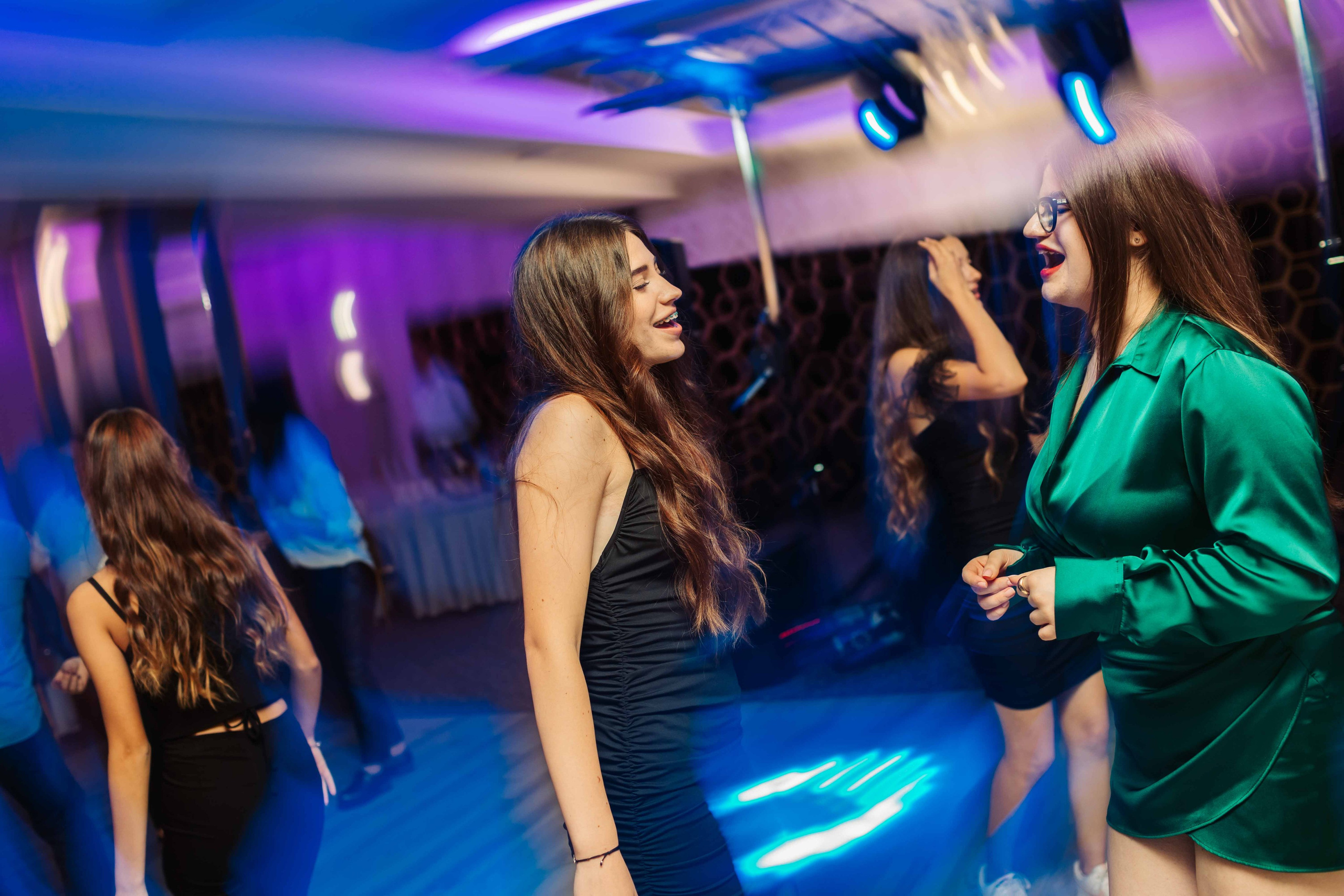 Majorat Miruna. Contrast Studio