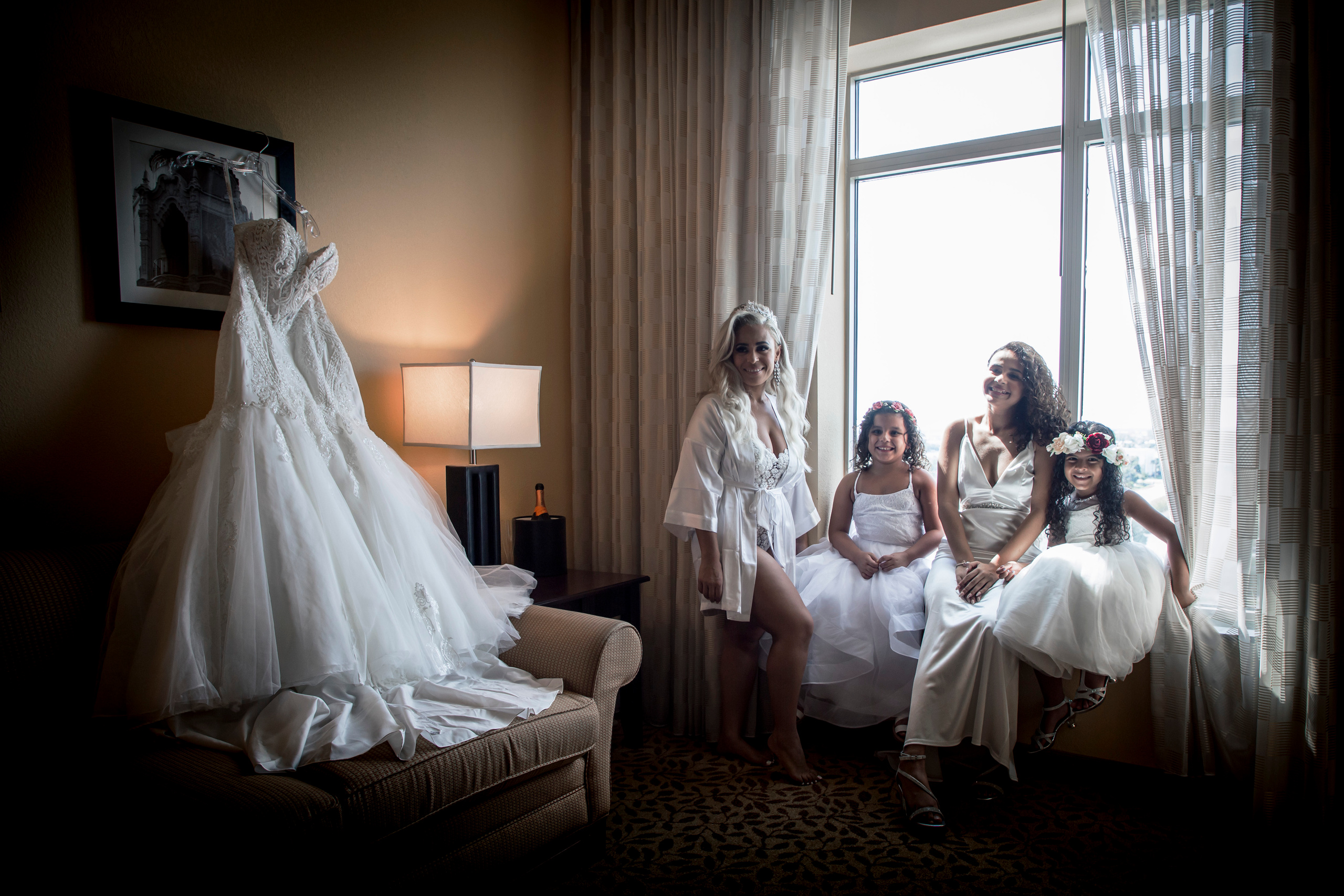 Professional wedding services and luxury expirience photography by EVGENIAPHOTO in Tampa, FL 