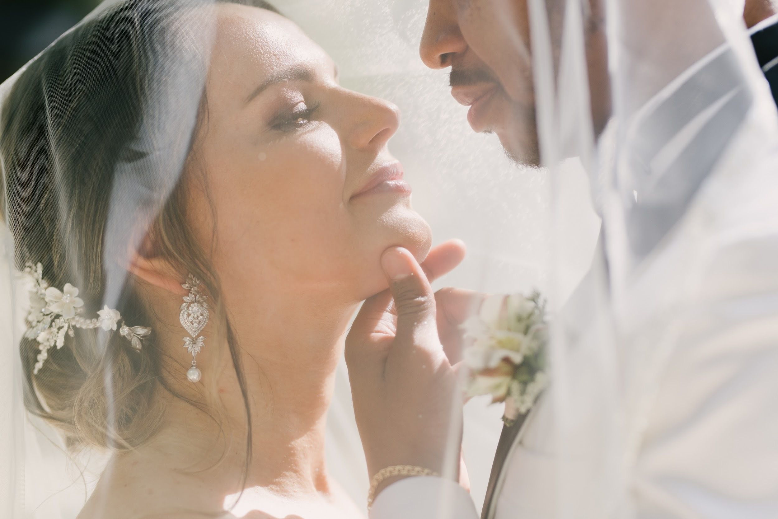 Professional wedding services and luxury expirience photography by EVGENIAPHOTO in Tampa, FL 