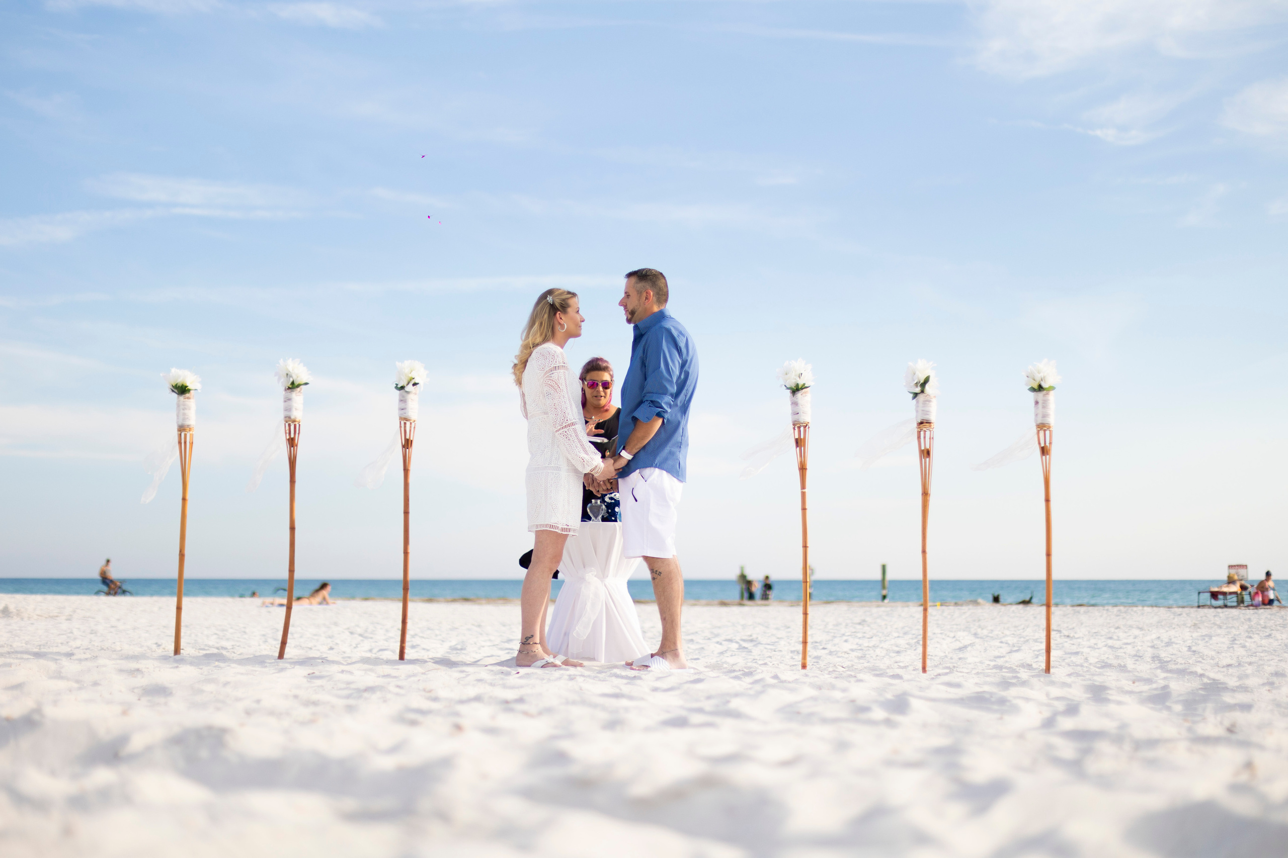 ELOPEMENTS. Wedding Photography & Videography contenting in Tennessee and Florida