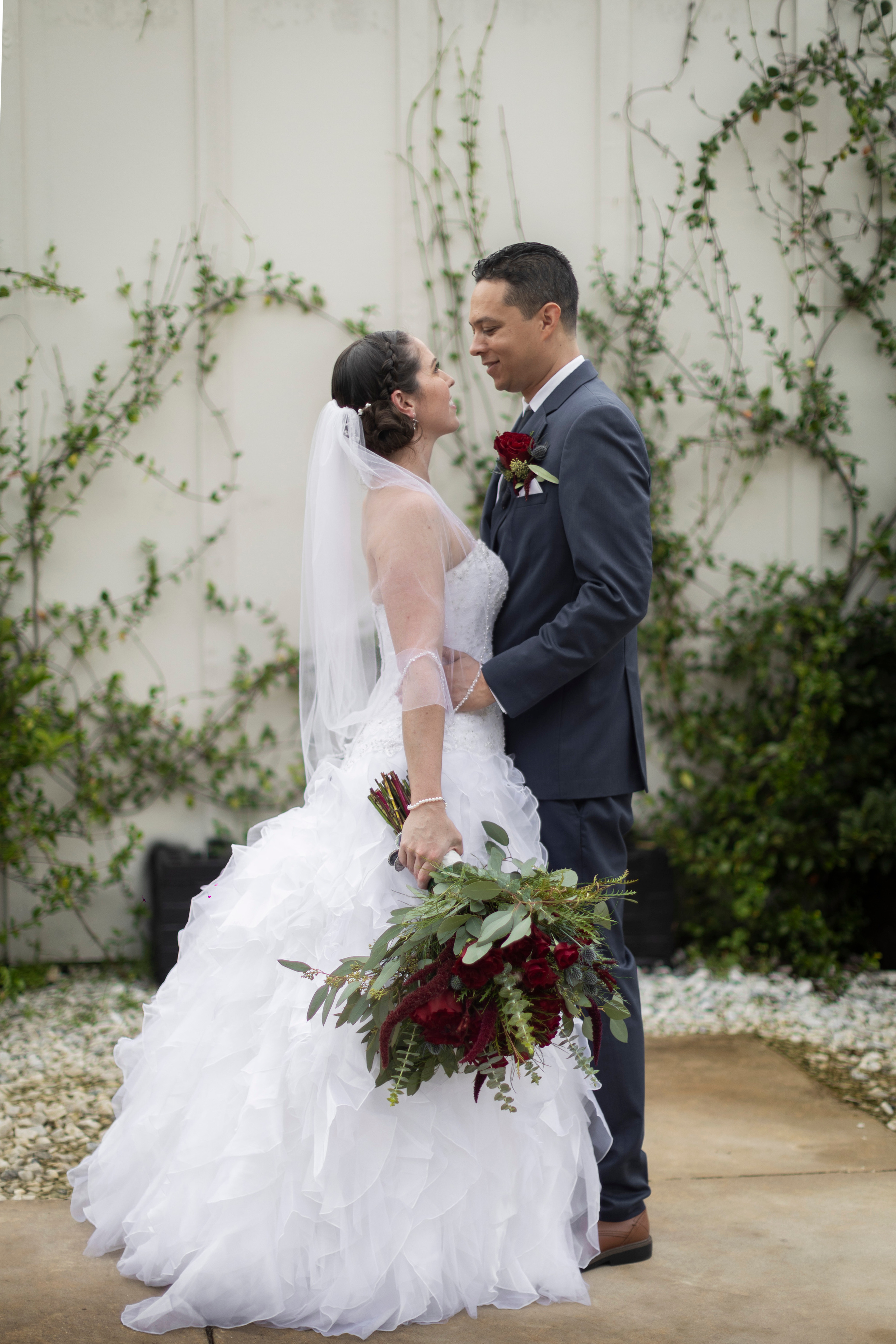 Professional wedding services and luxury expirience photography by EVGENIAPHOTO in Tampa, FL 