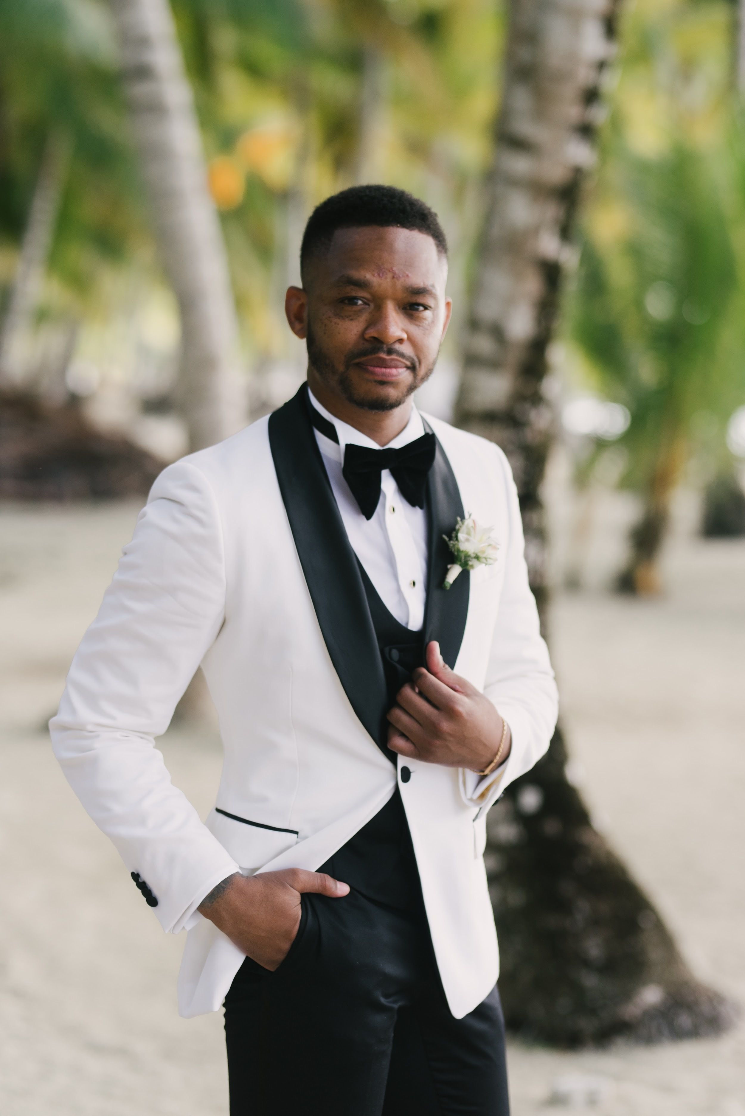 Professional wedding services and luxury expirience photography by EVGENIAPHOTO in Tampa, FL 