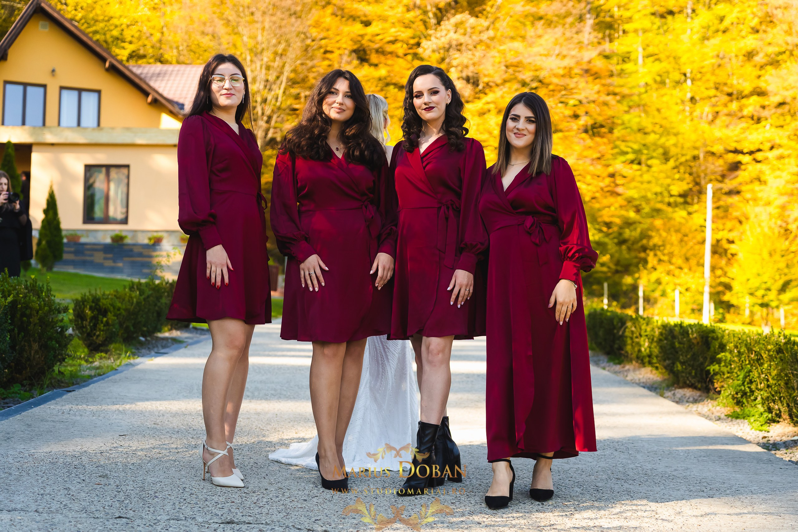 Iulia & Joszeph — preparing & details. Marius Doban