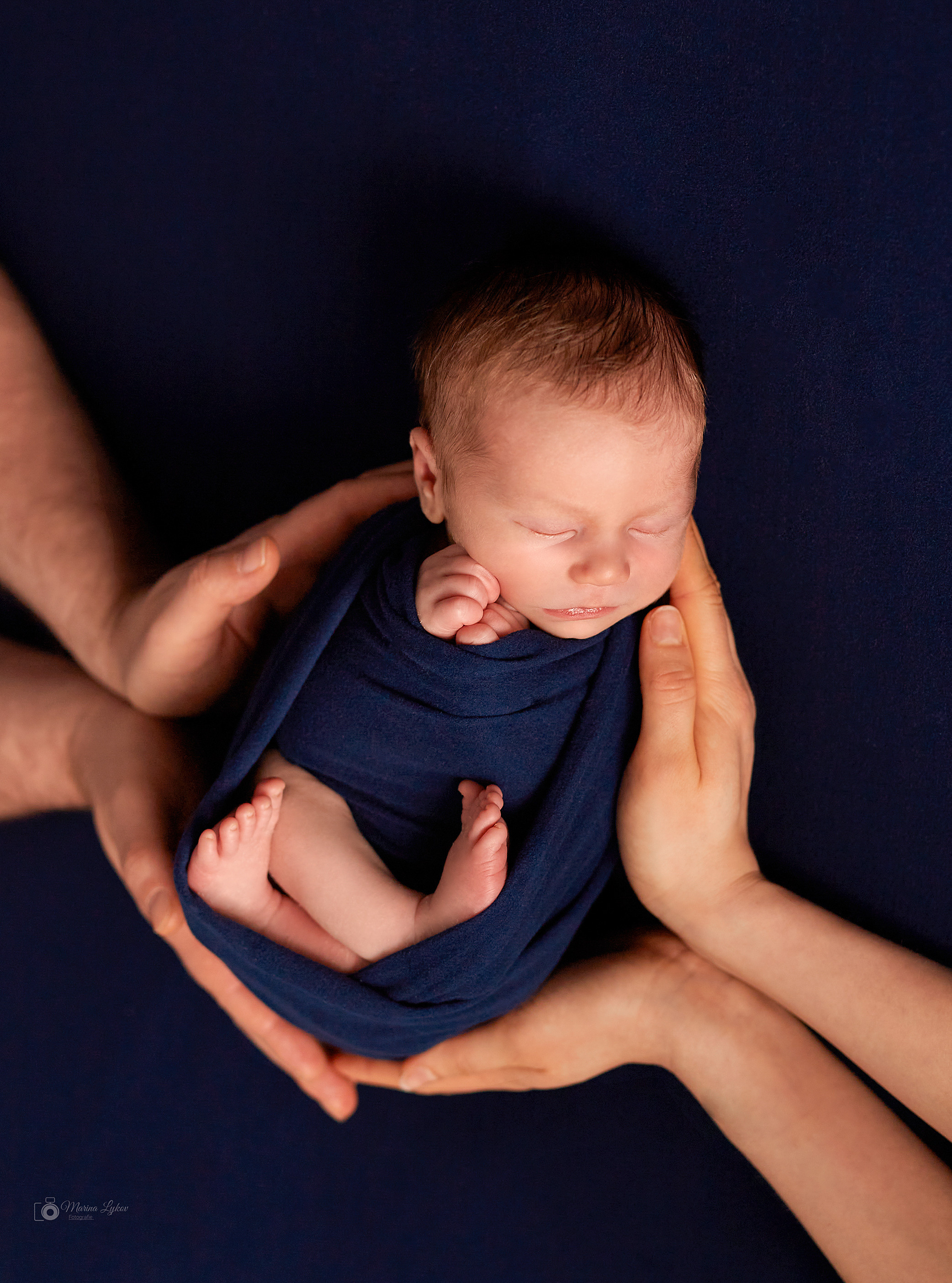 Neugeborene. Neugeborenen, Kinder, Familie Fotografin Oberhausen NRW Marina Lykov