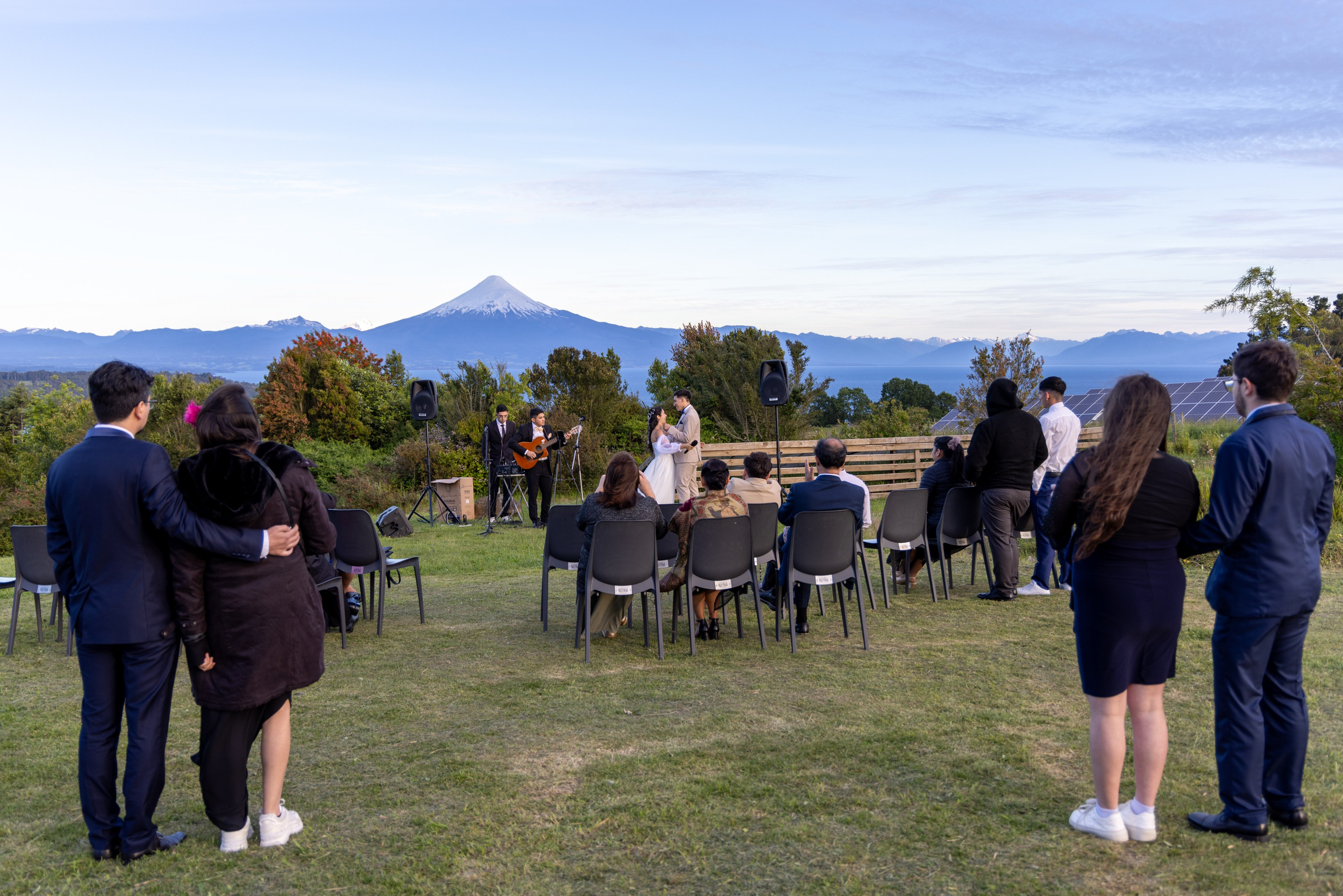 Carol & Ivo. Dinka & Emilio - El arte de preservar lo que no se repite