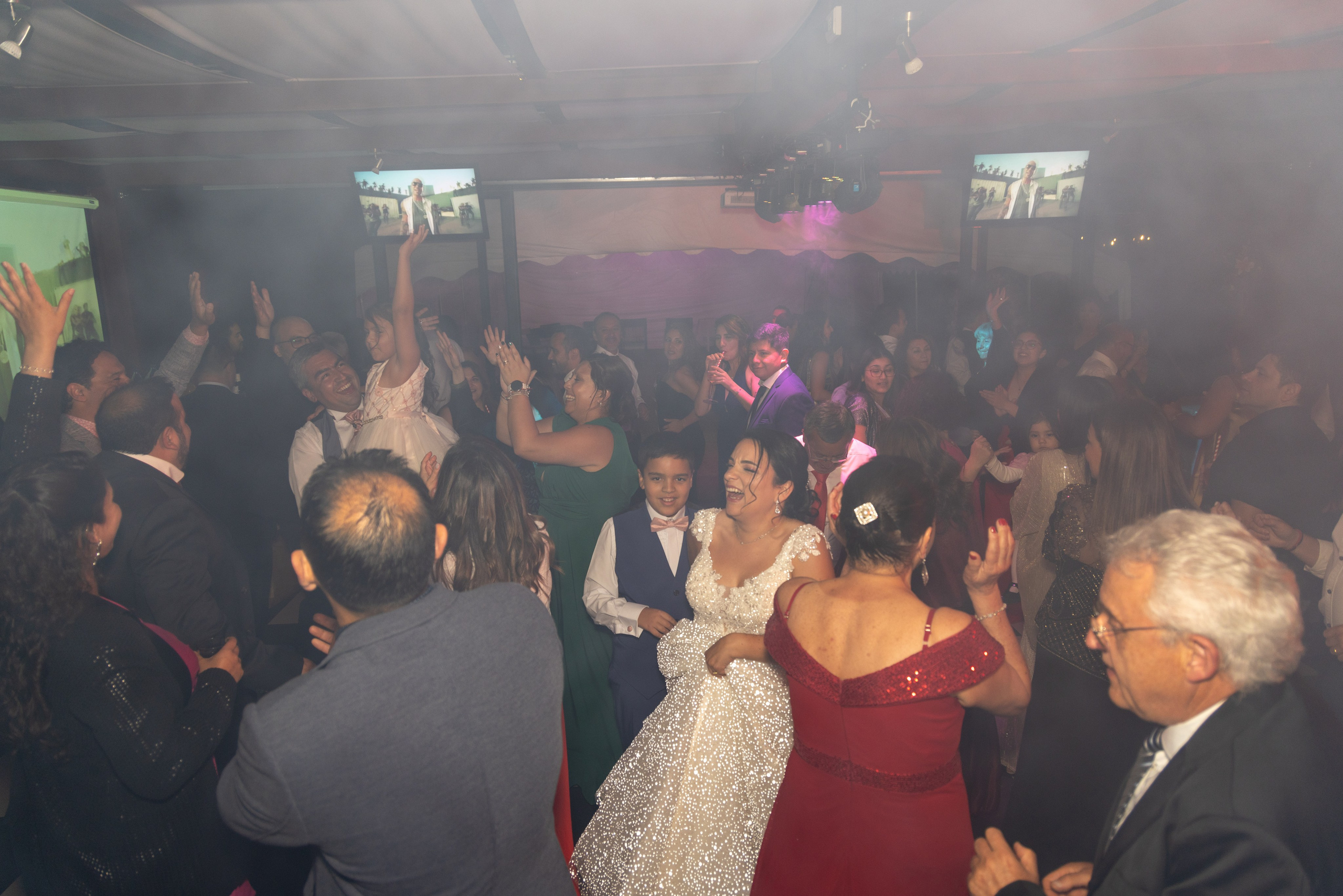 Katherin y Daniel. Dinka & Emilio - El arte de preservar lo que no se repite