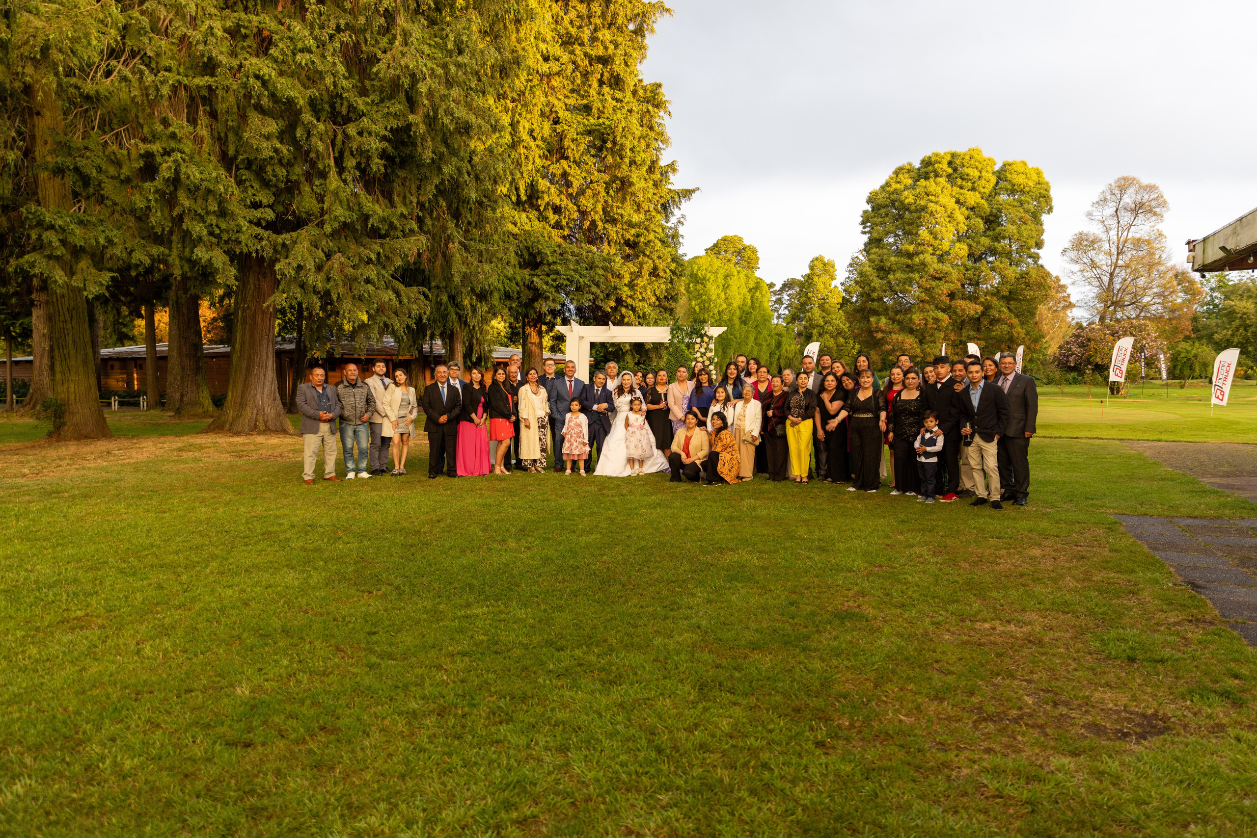 Cecilia y Patricio. Dinka & Emilio - El arte de preservar lo que no se repite