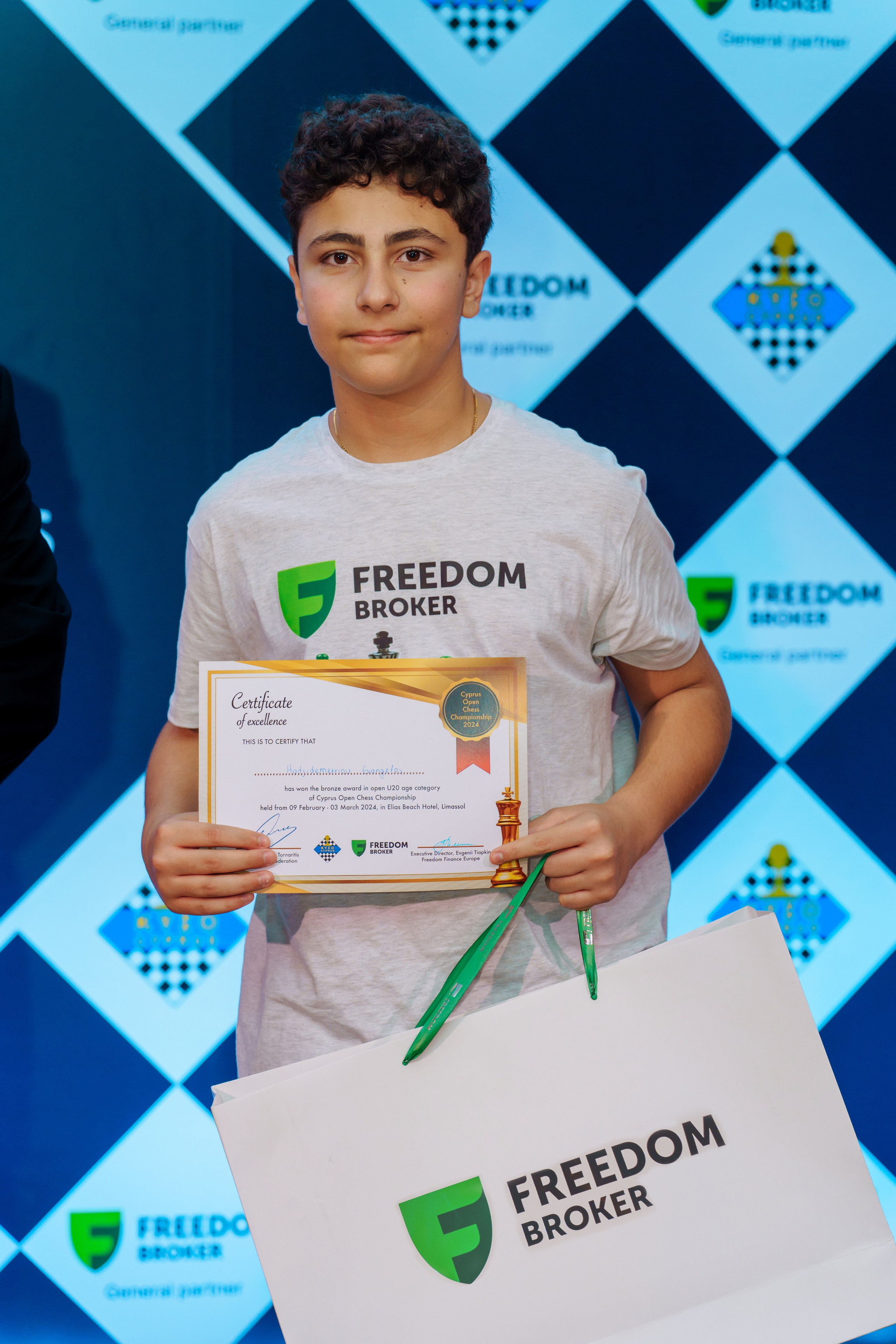 Chess. Photographer in Cyprus