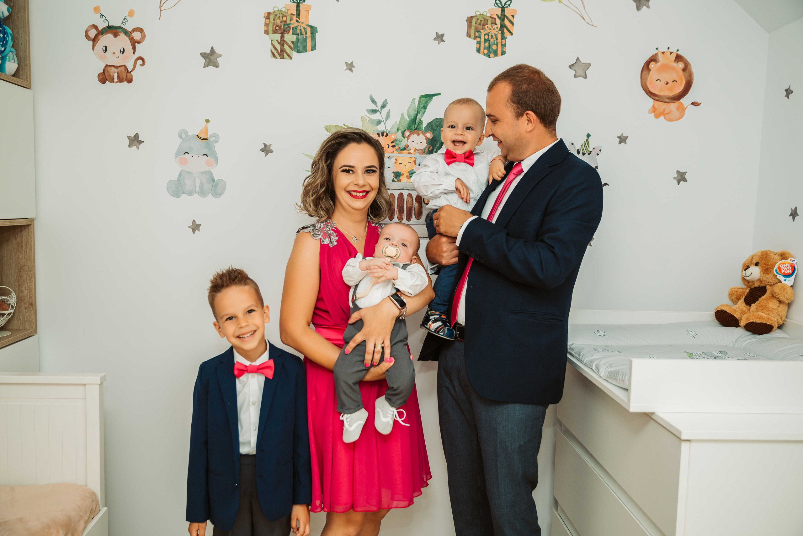 Botez Patrick. Contrast Studio